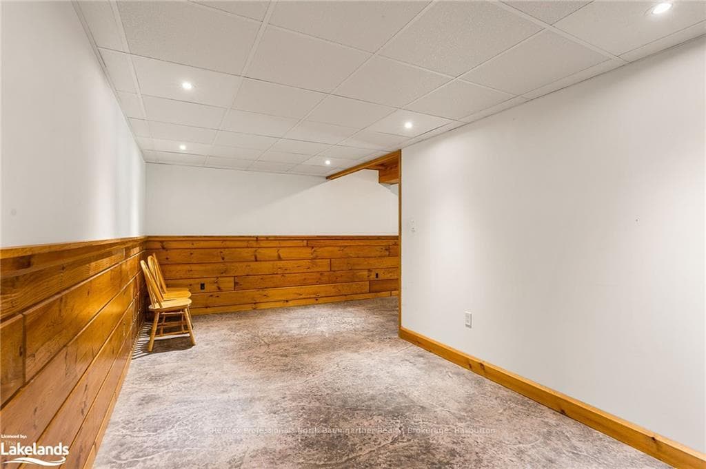 1017 FORSTERS Road photo 27