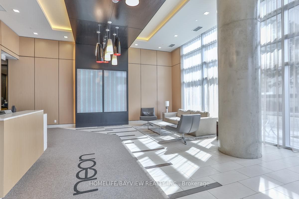 58 Orchard View Boulevard Unit 511 photo 19