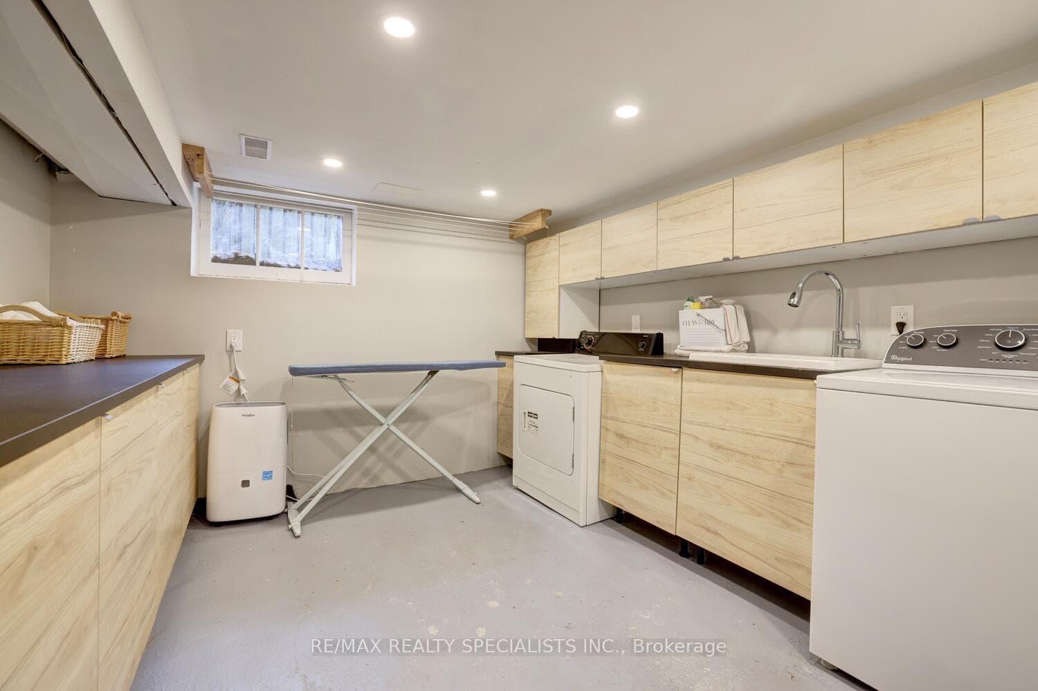 821 Parkland Avenue photo 33