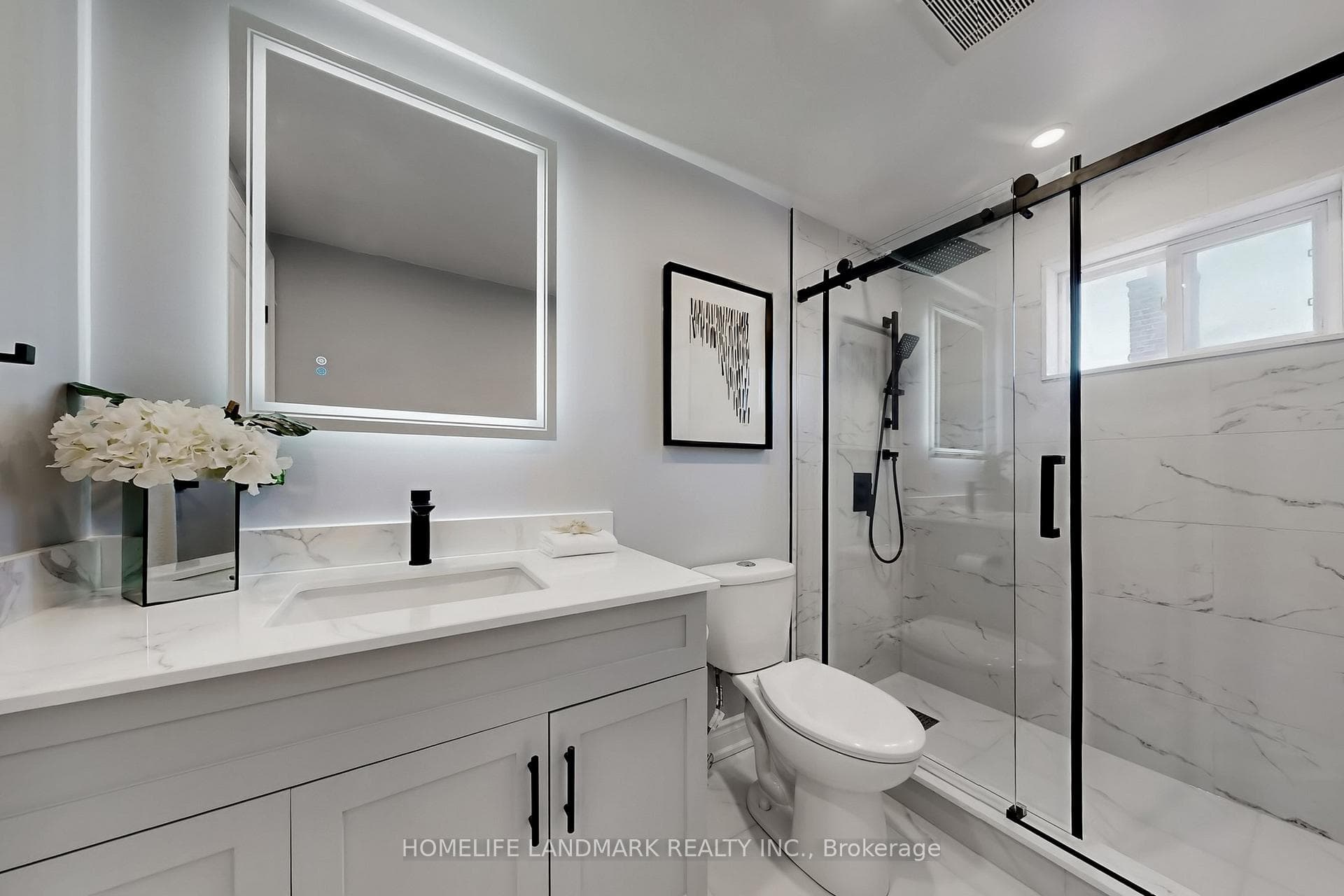 38 Pebblehill Square photo 26