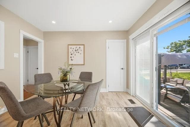 622 Upper Sherman Avenue photo 17