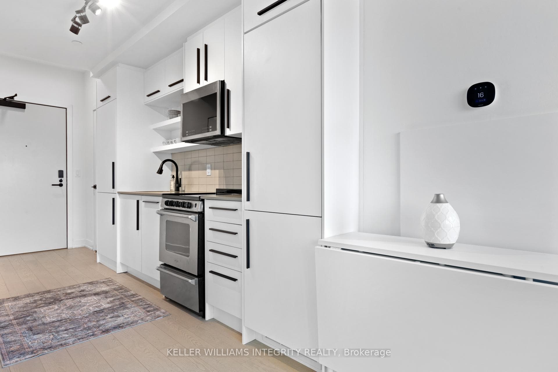 560 Rideau Street Unit 511 photo 12