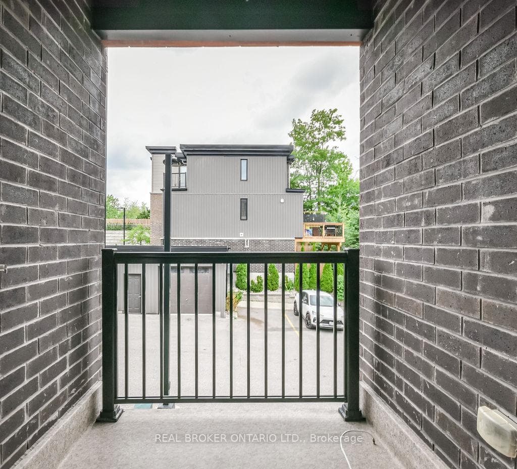 199 Ardagh Road Unit 18 photo 42