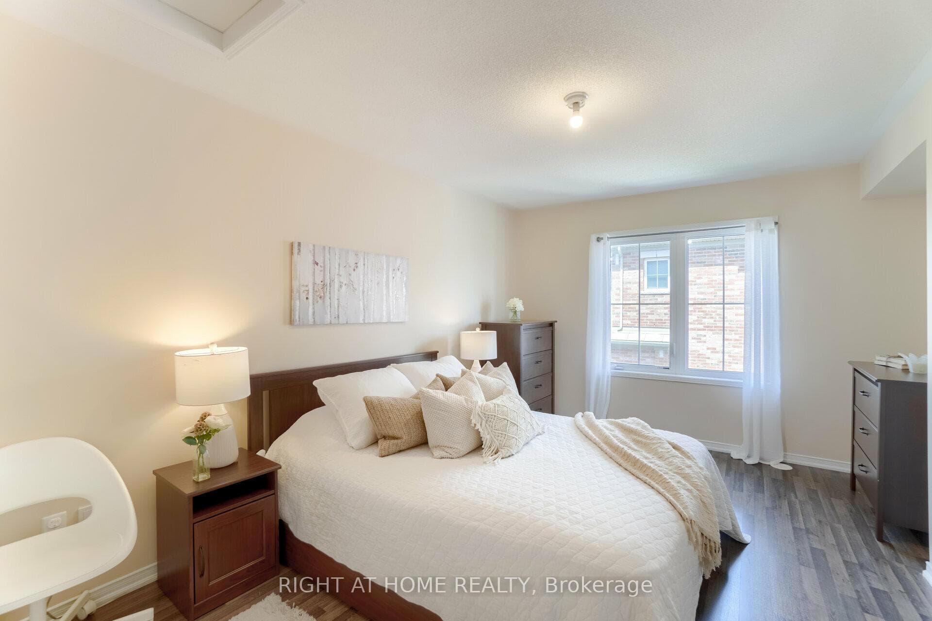 2472 Post Road Unit 11 photo 22