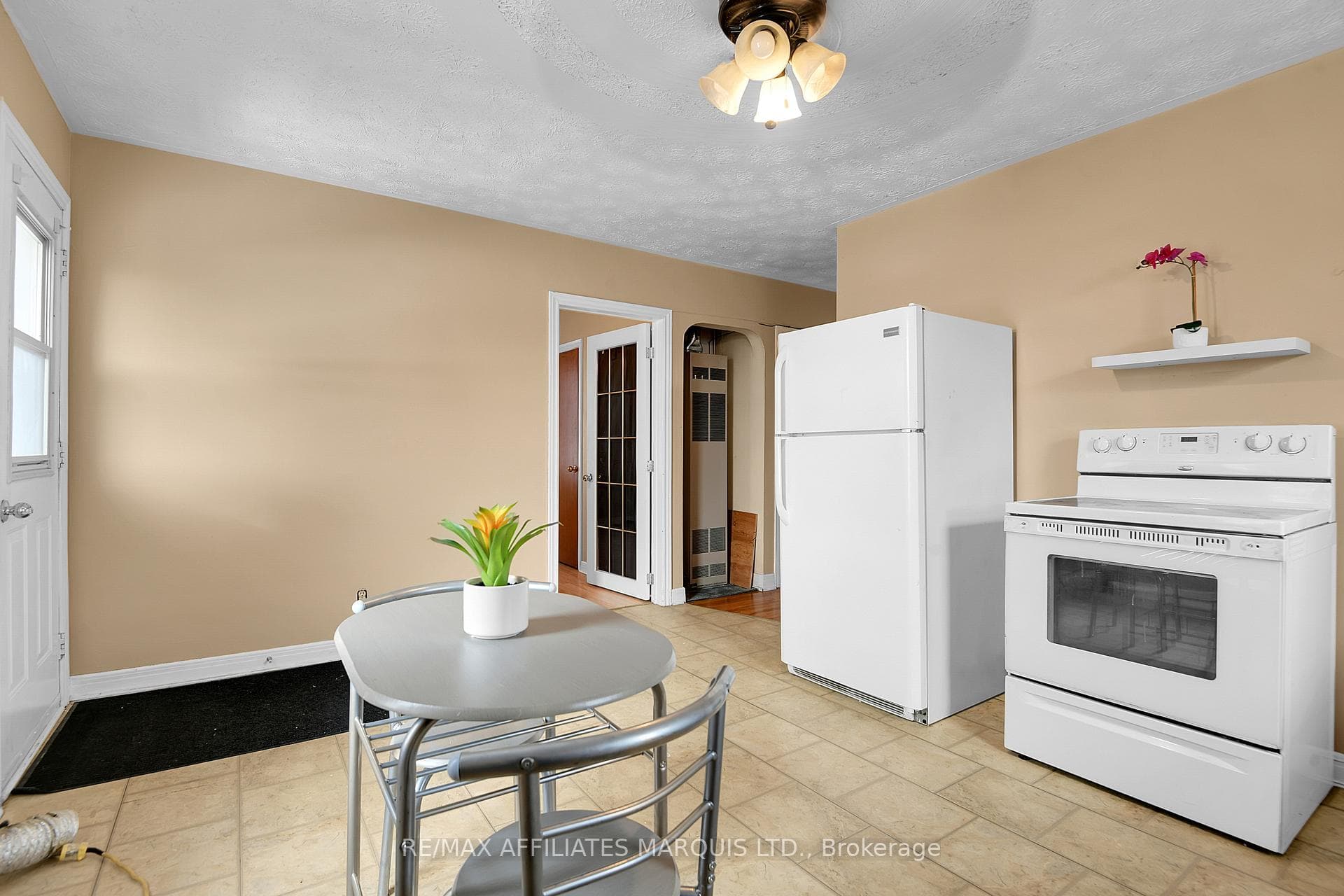 17-19 Anthony Street photo 16