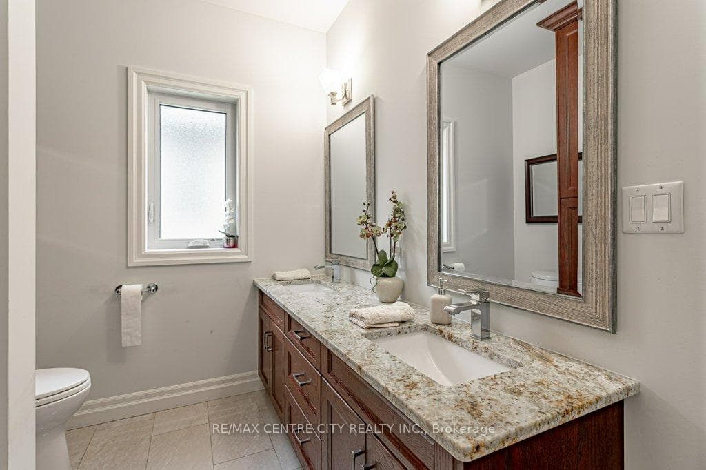 26 Elwood Street photo 10