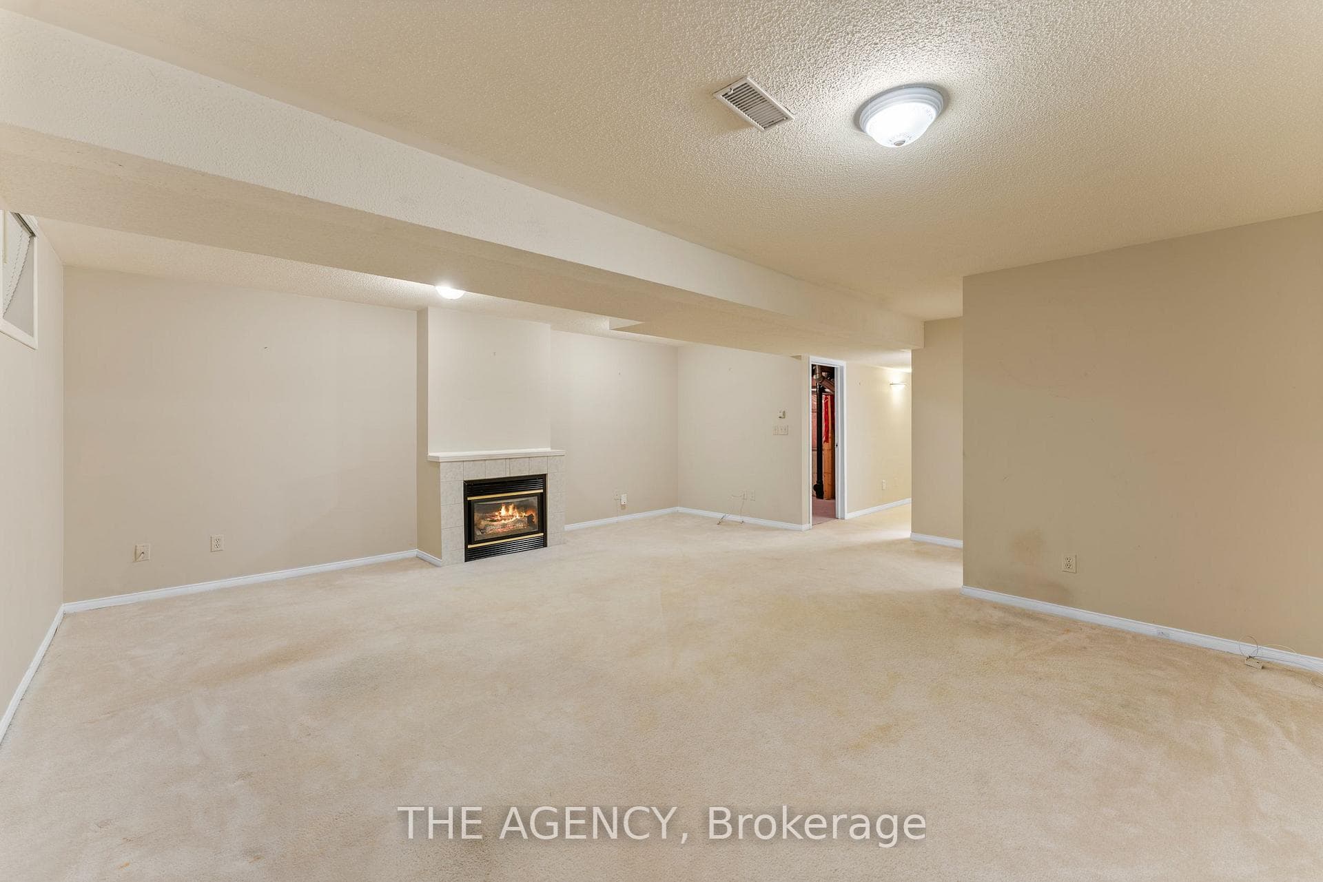 74 Morrison Crescent photo 31