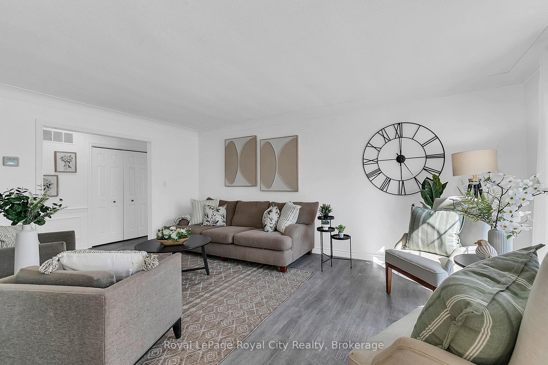 1873 Four Seasons Drive photo 8