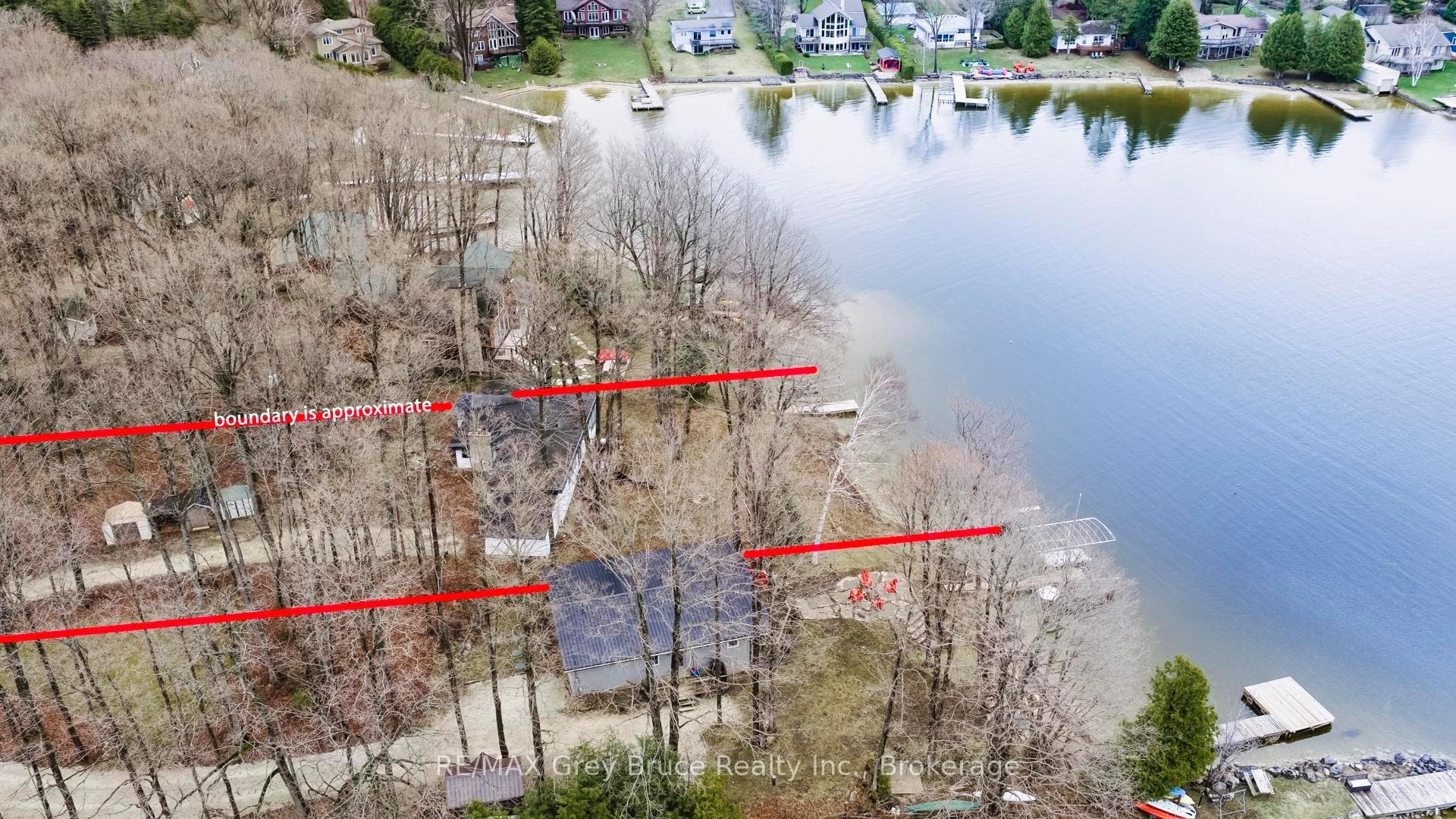 124 Stanley Drive photo 3
