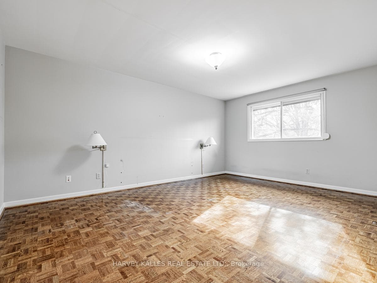 32 Riderwood Drive photo 20