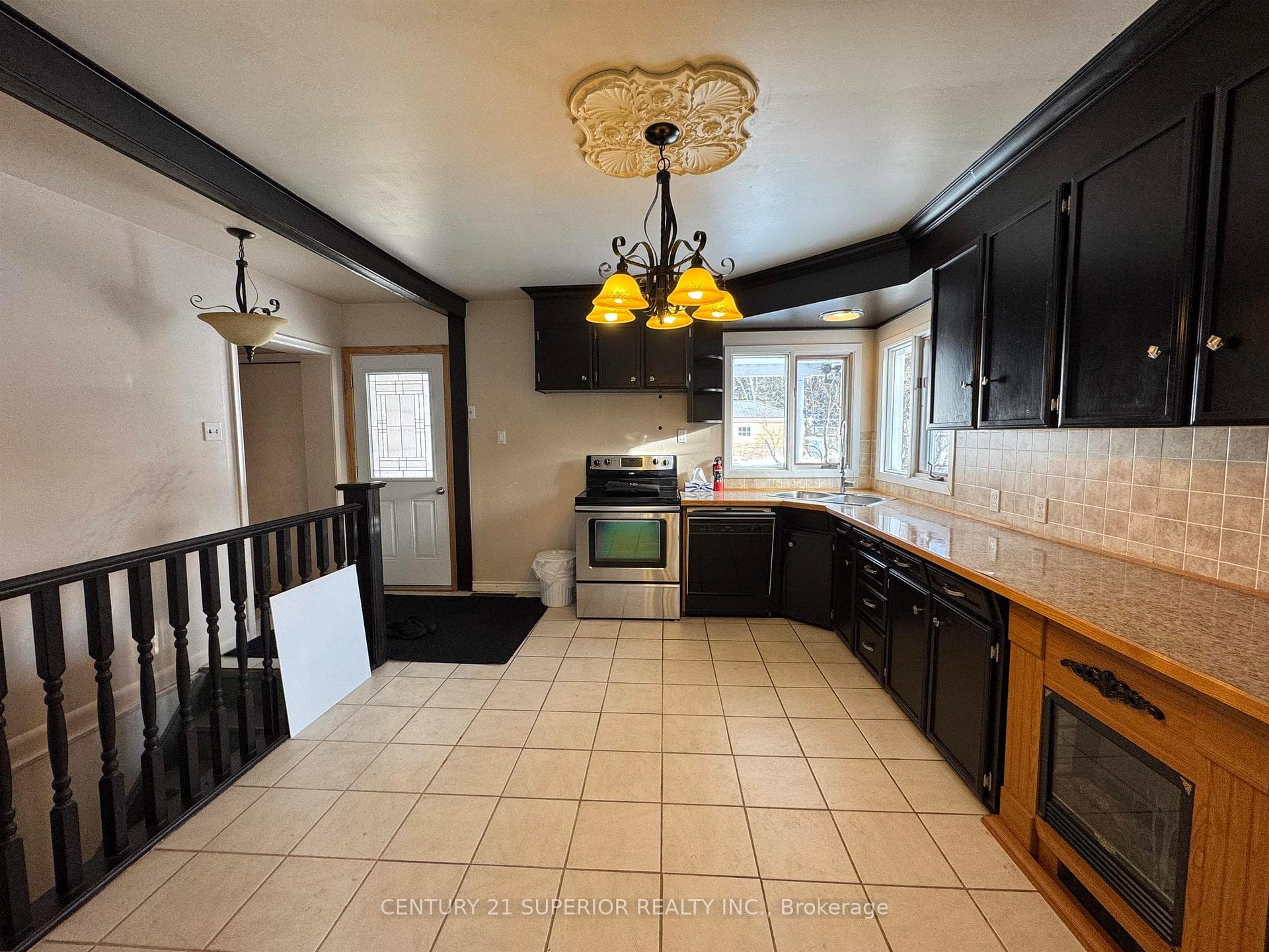 5 Sund Cres photo 7