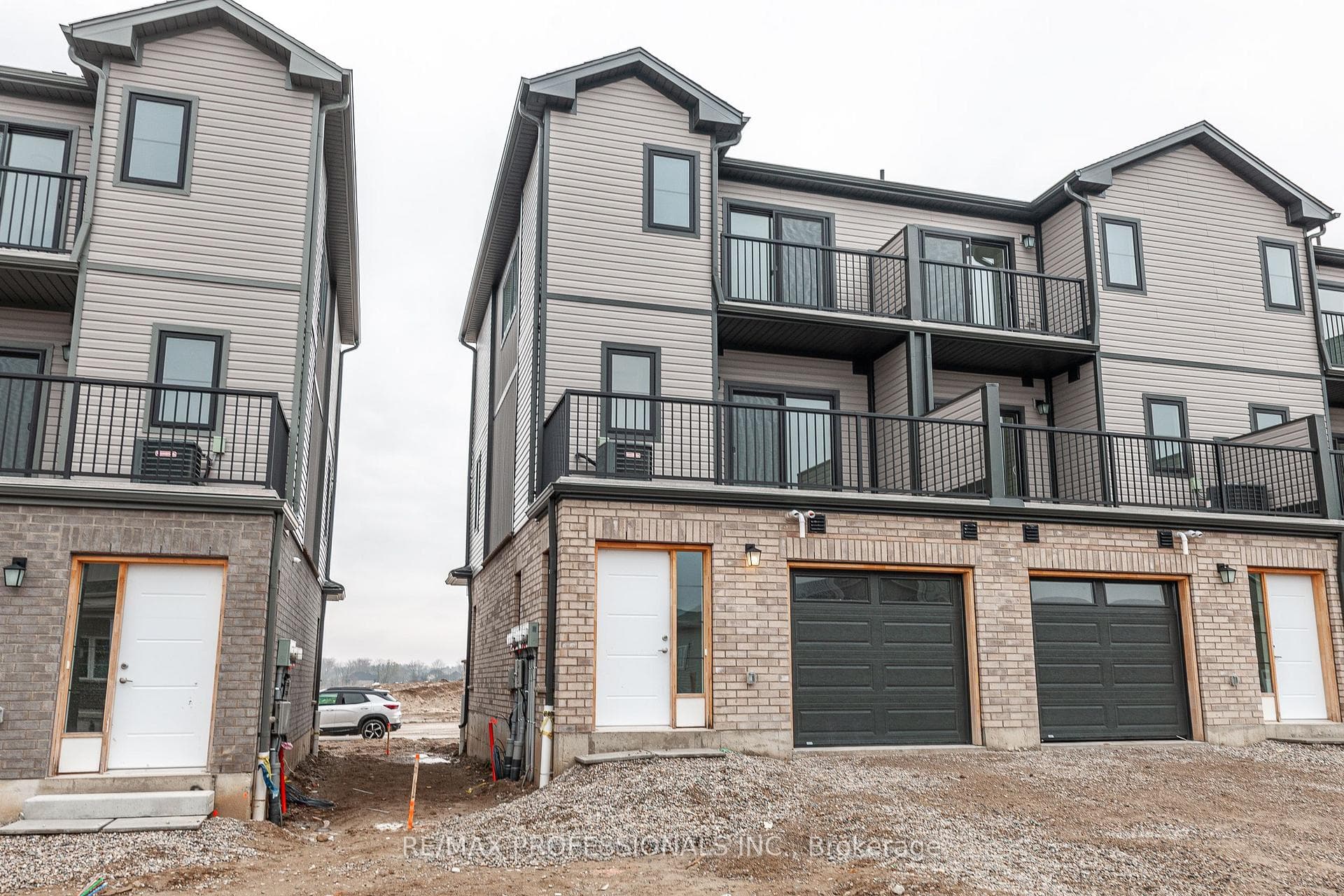 50 Balladry Avenue photo 44
