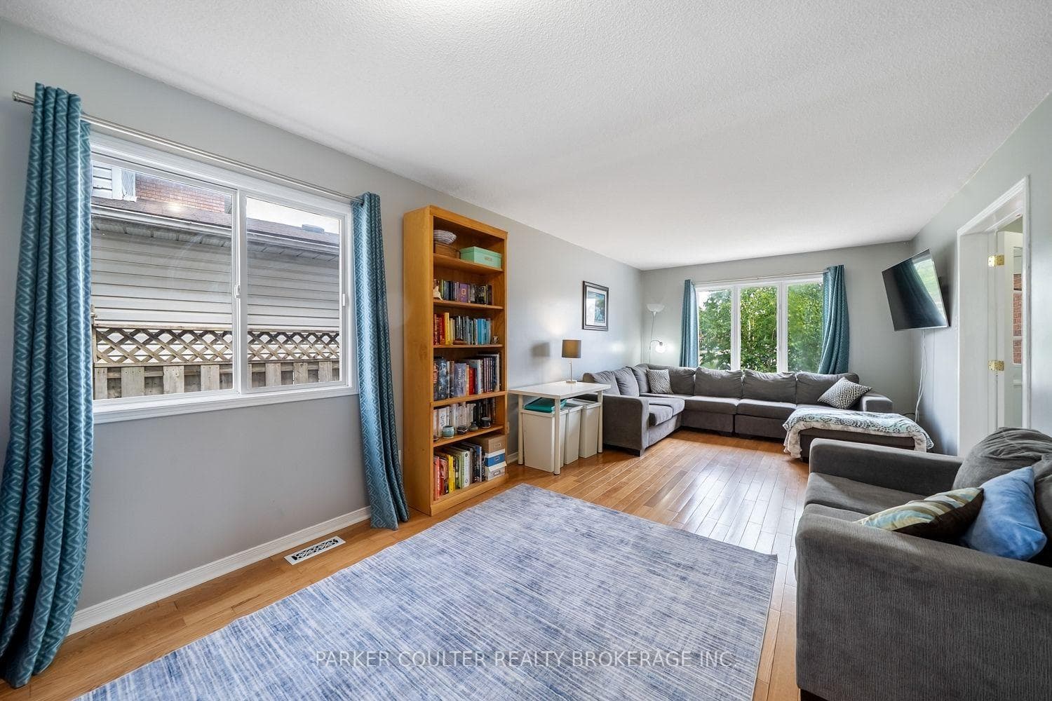24 Hopkins Road photo 11