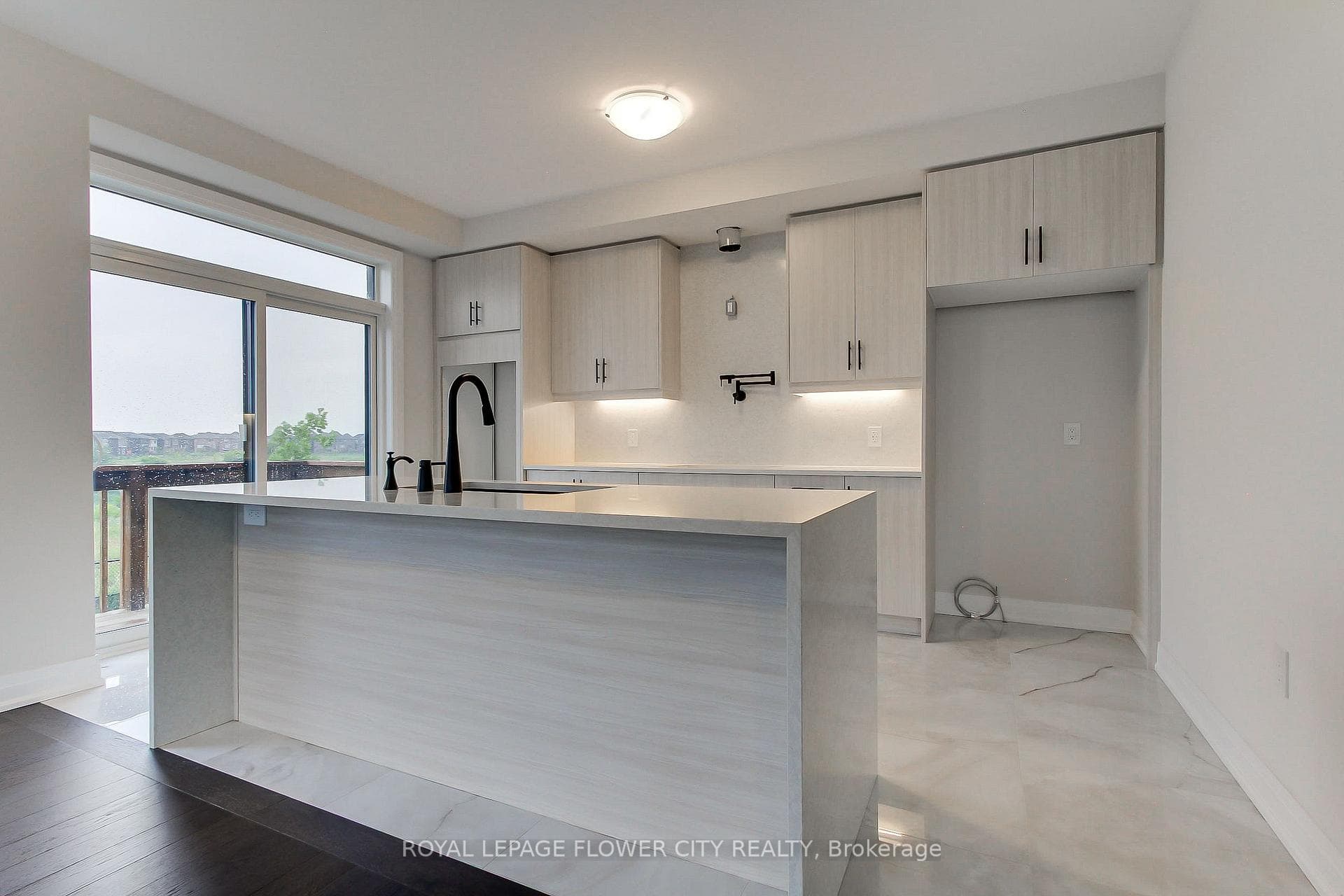 400 Newman Drive Unit 1 photo 17