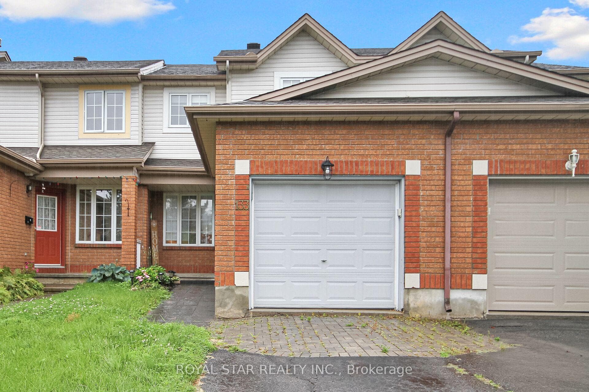 133 MARGRAVE Avenue photo 2