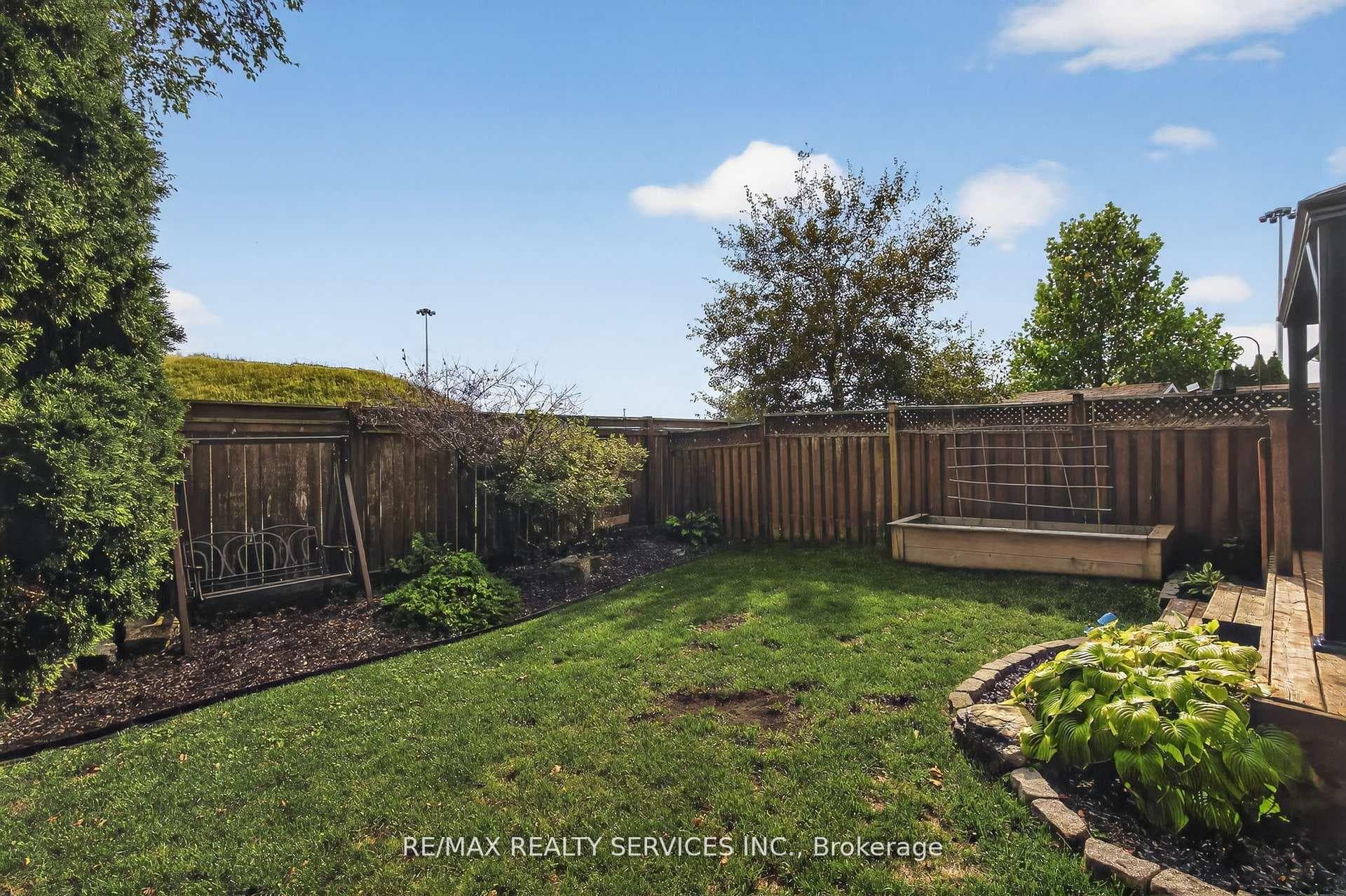 12 Hesketh Court photo 37