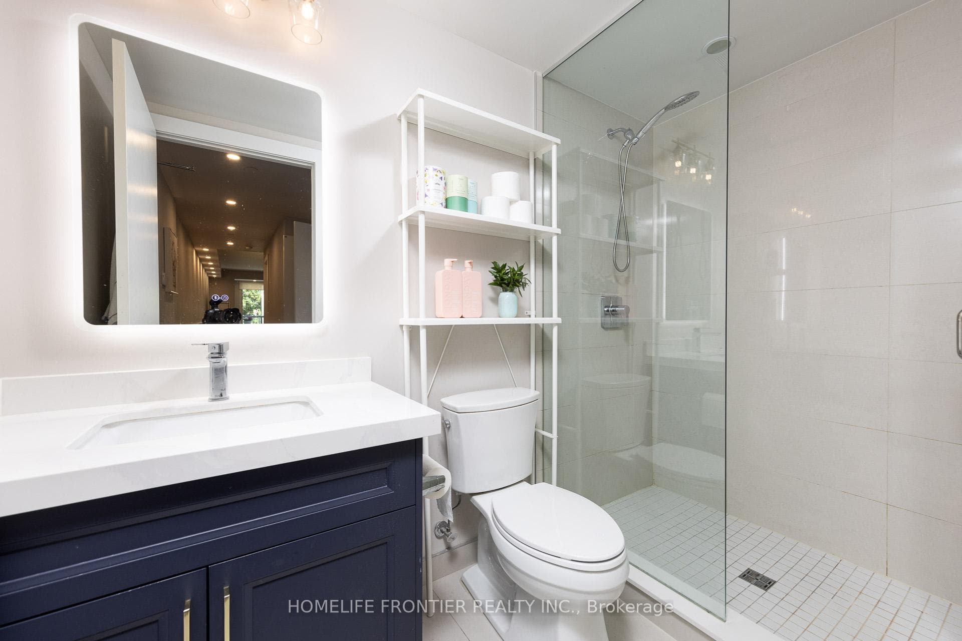 3018 Yonge Street Unit 201 photo 23
