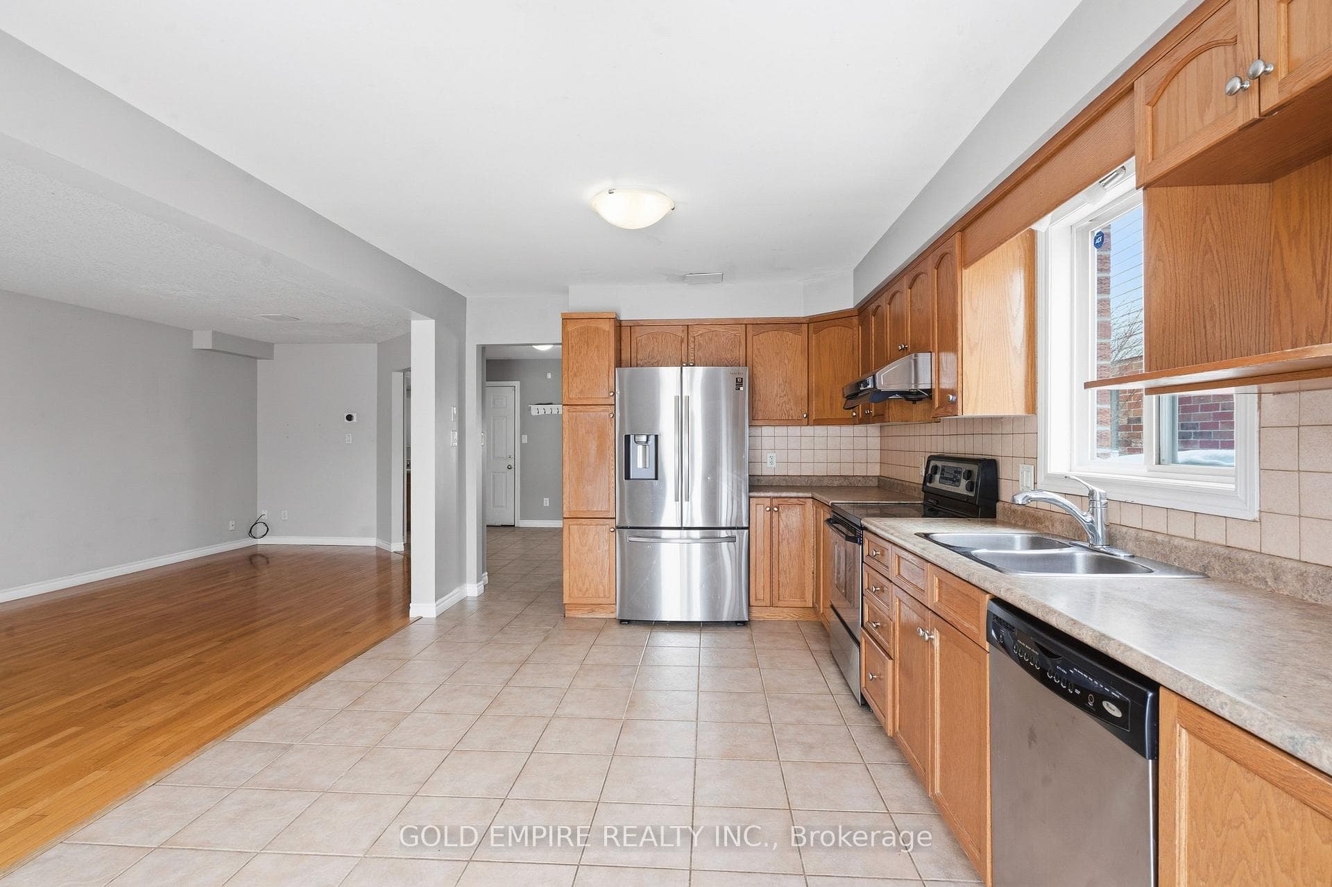 1307 Blackmaple Drive photo 11