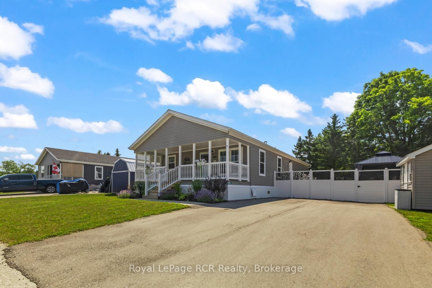 206 Spruce Drive photo 25