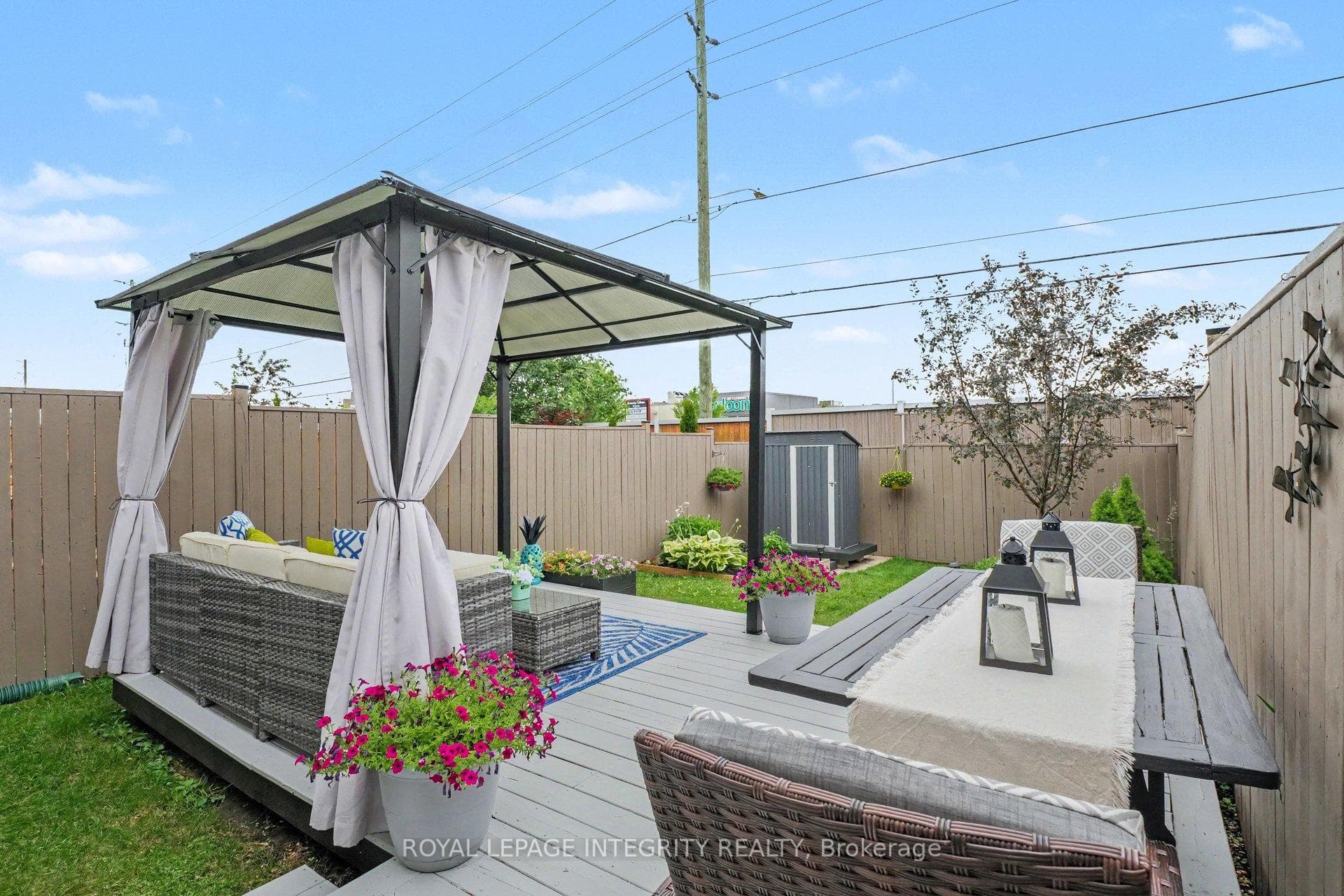 563 Remnor Avenue photo 32