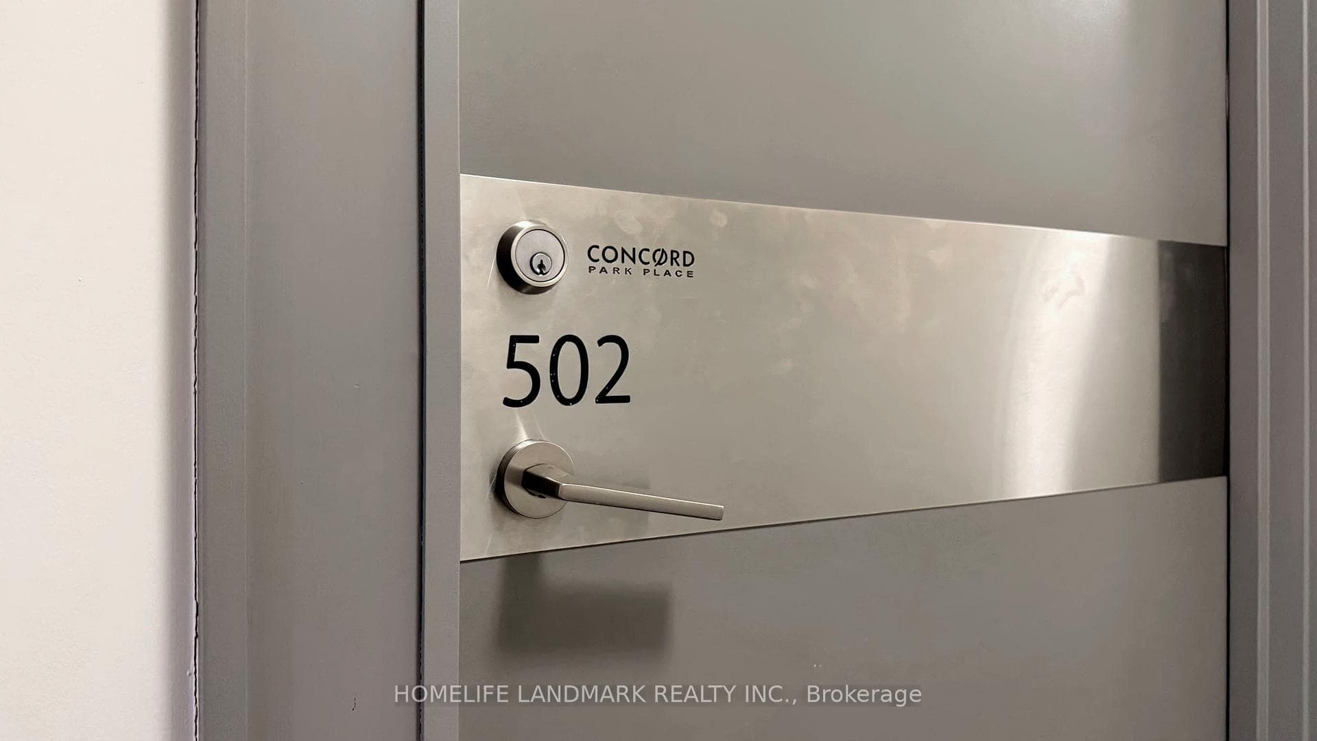 19 Singer Court Unit 502 photo 5