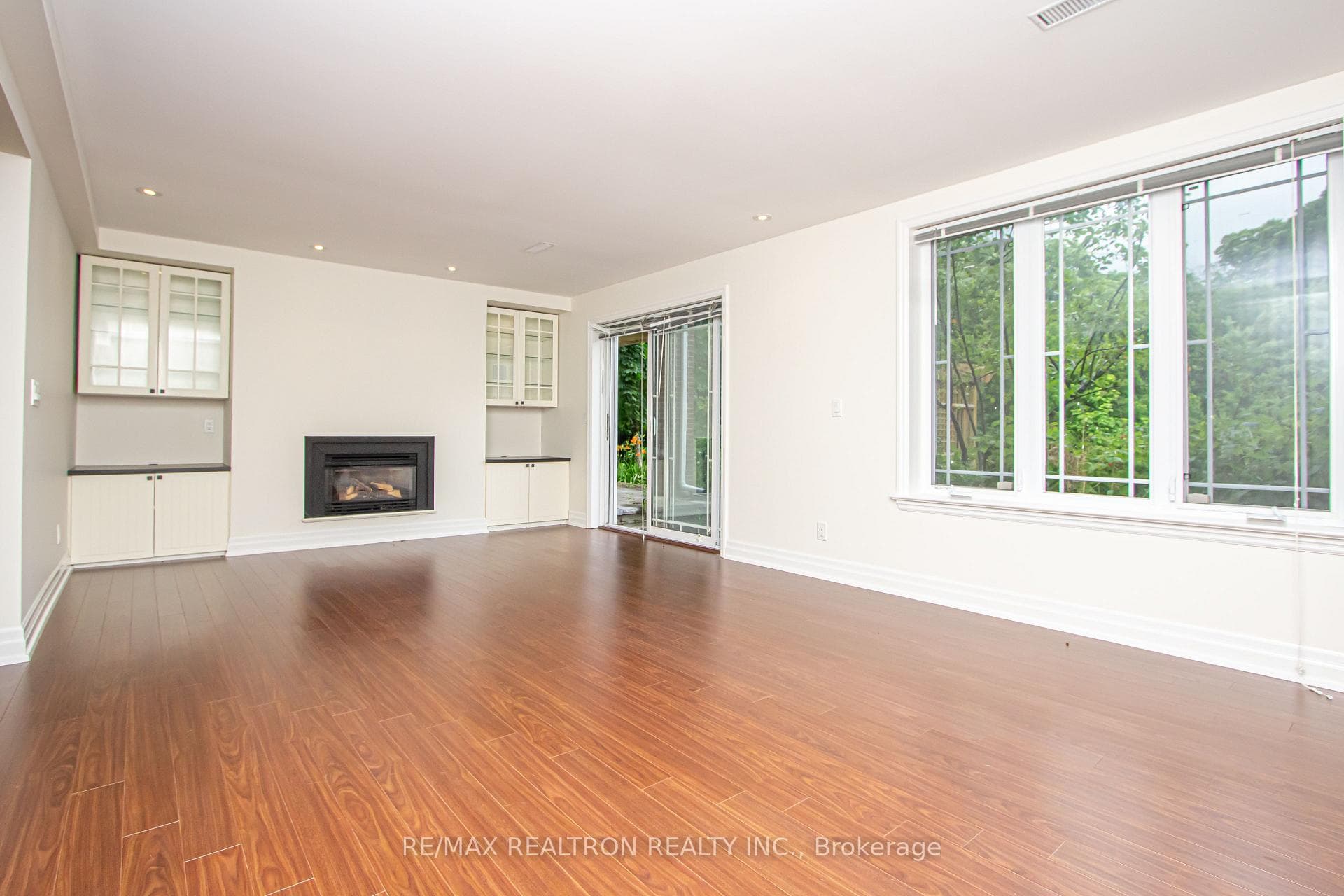 58 Almond Avenue photo 12