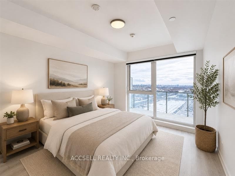 185 Millway Avenue Unit W1705 photo 4