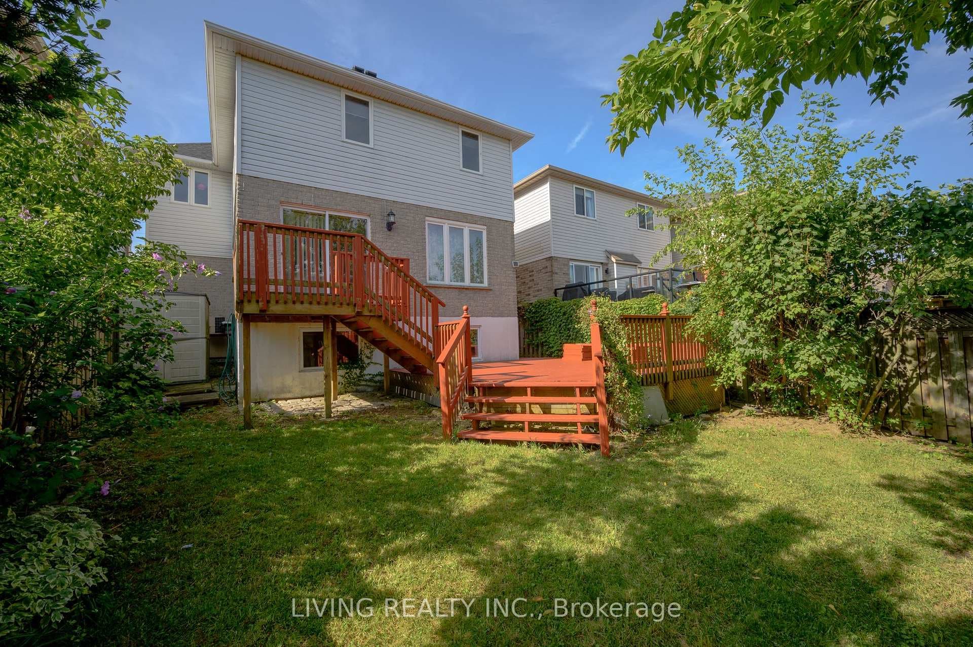 262 Jacqueline Boulevard photo 36