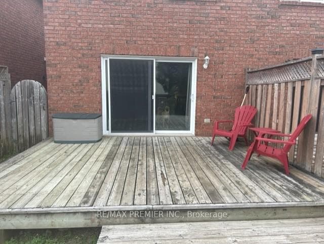 25 Srigley Street photo 30