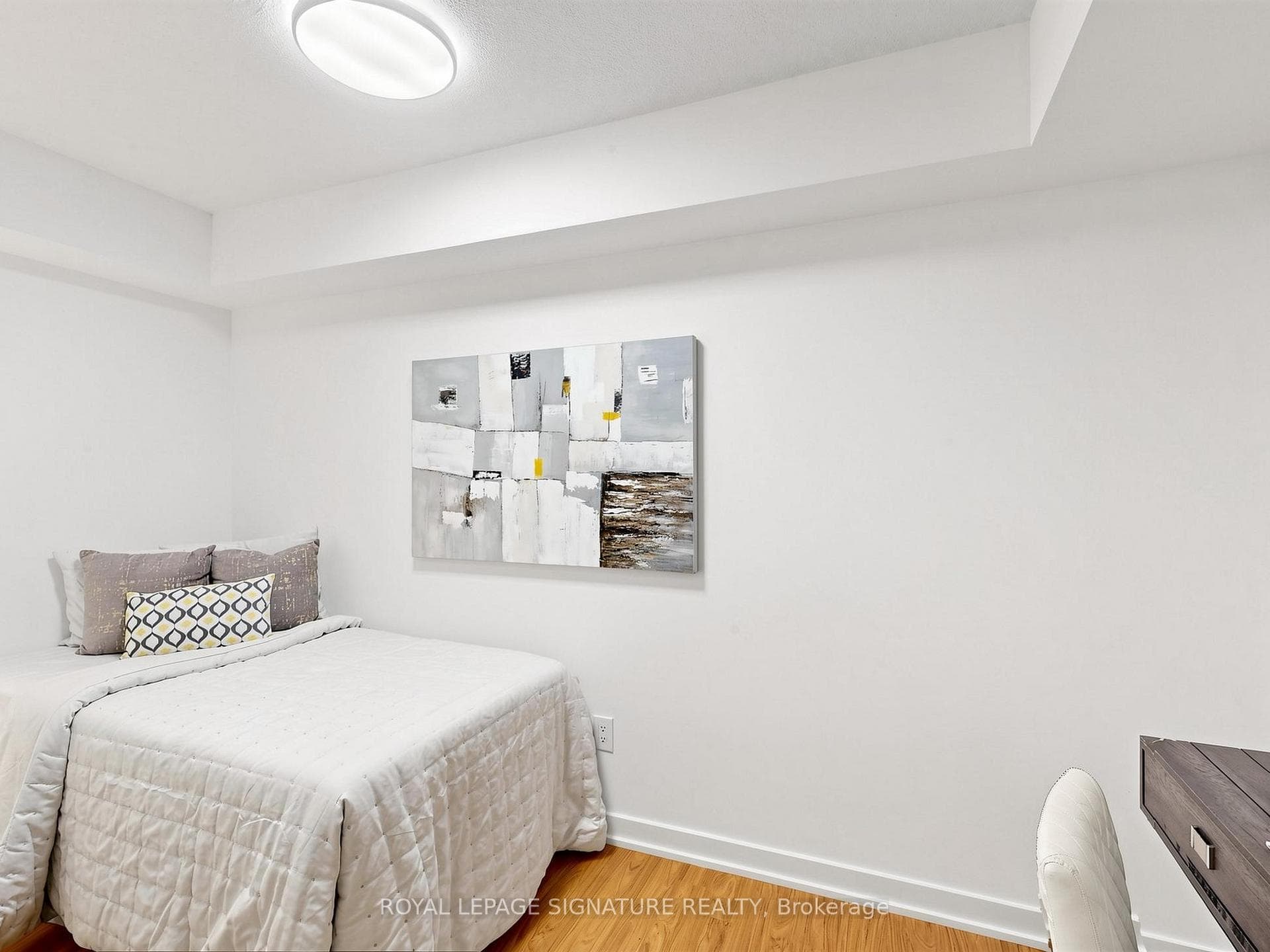 15 Singer Court Unit 1211 photo 17