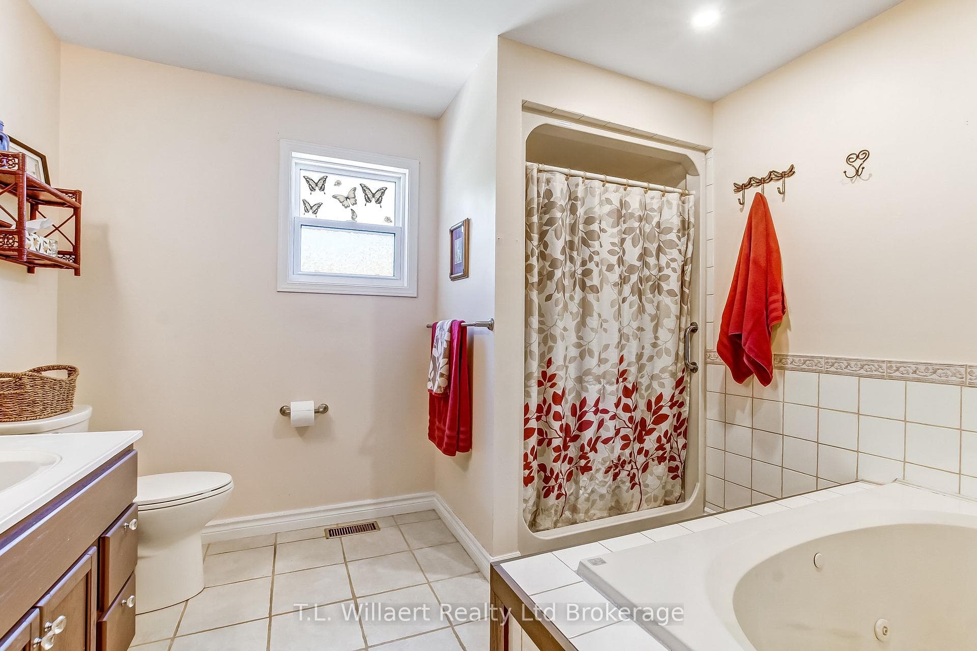 17 Potters Road photo 15