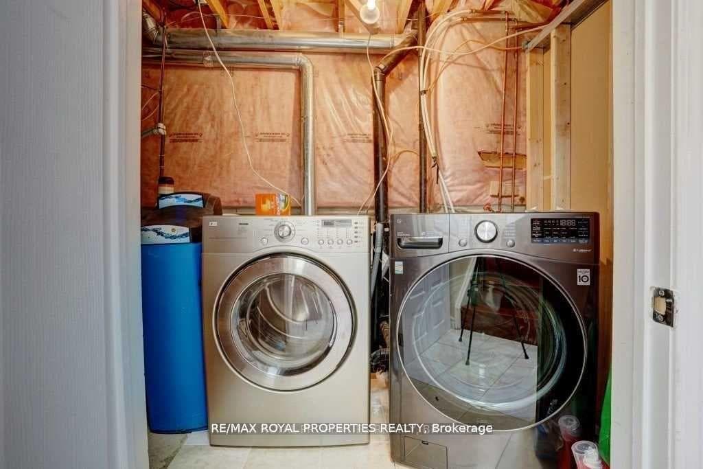105 Millcar Drive Unit BSMT photo 15