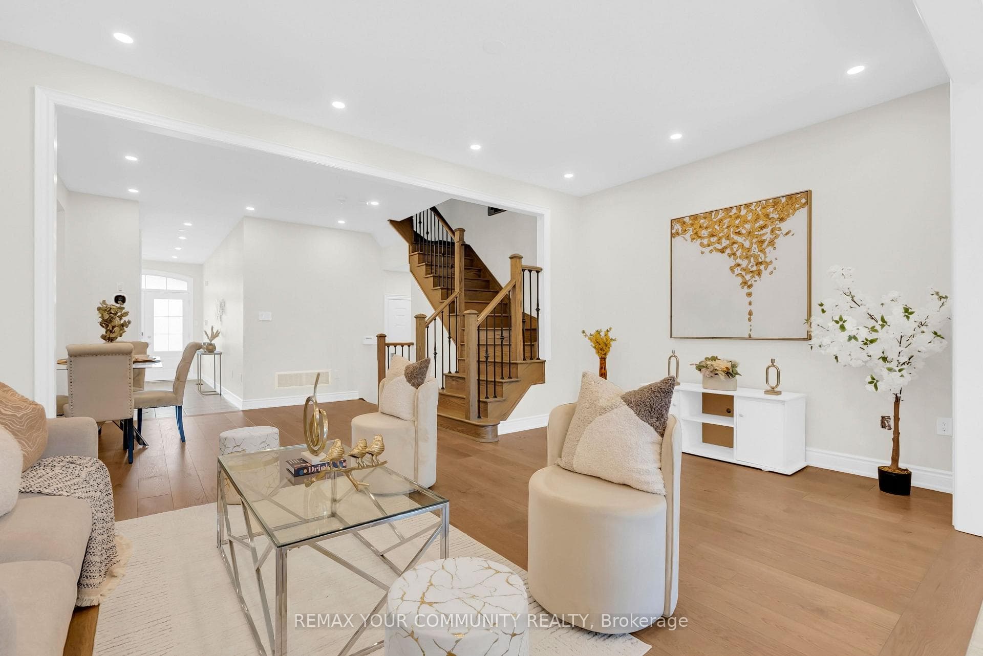 49 Zenith Avenue photo 14