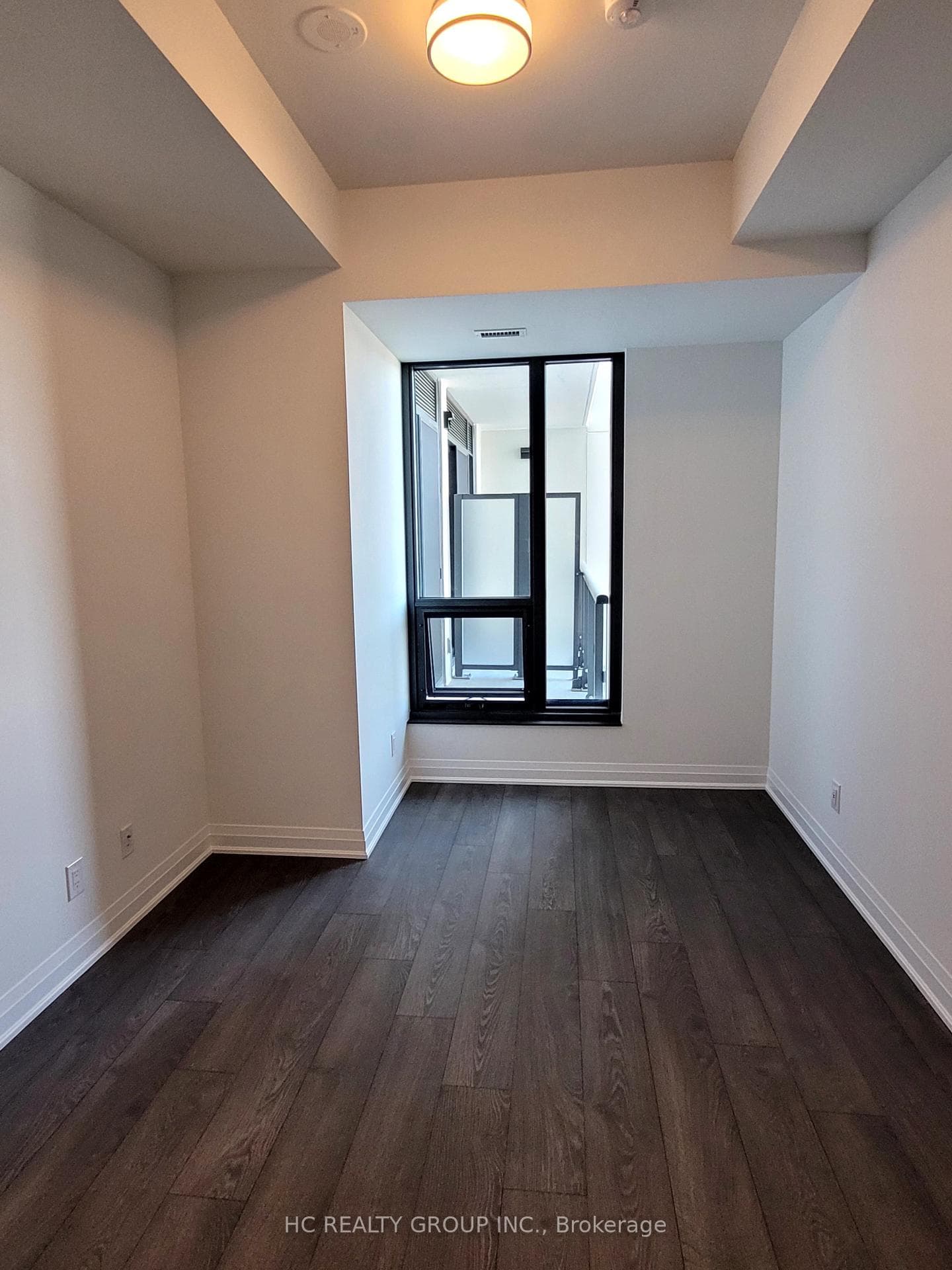 280 Howland Avenue Unit 401 photo 11
