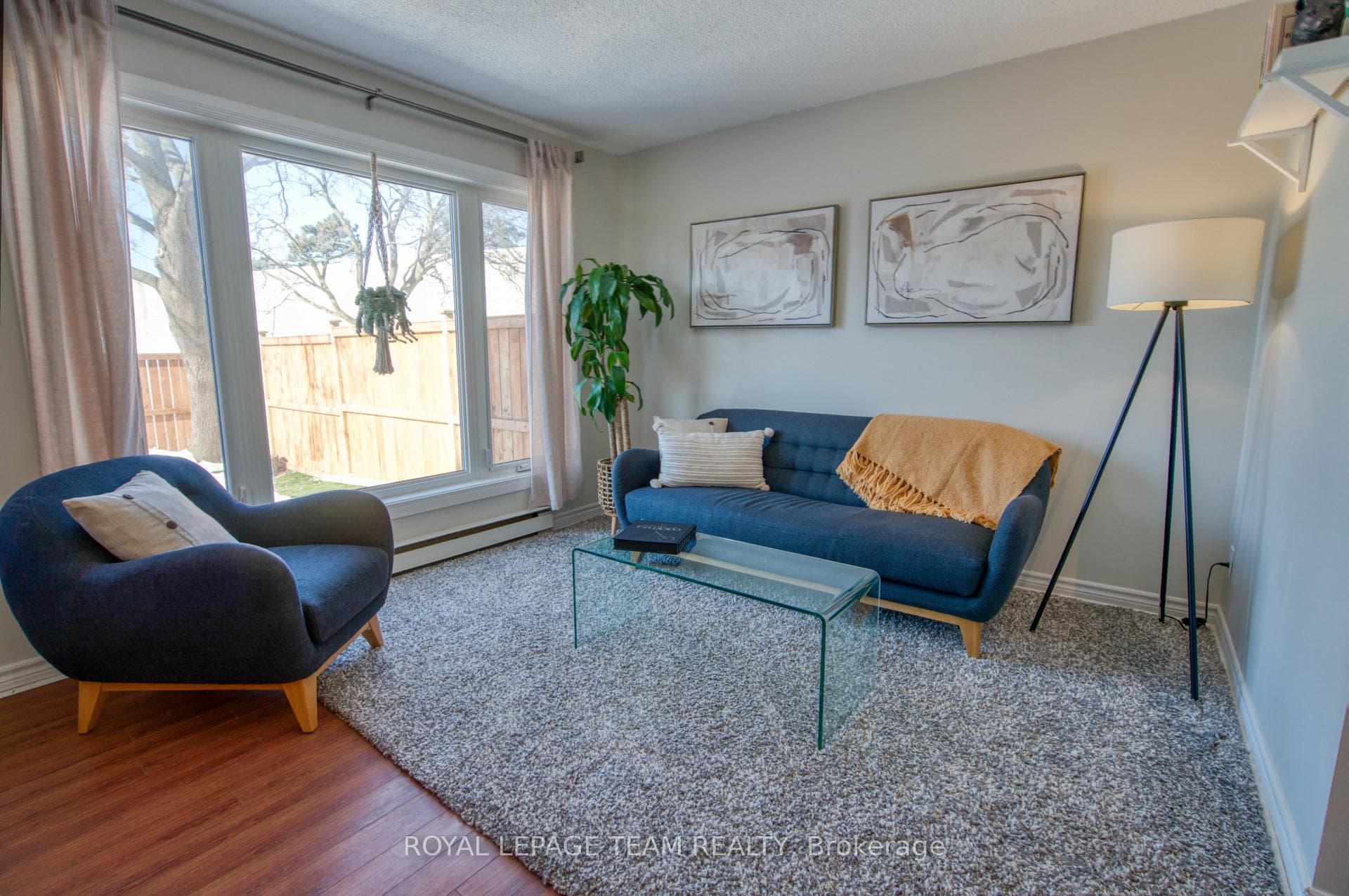 1302 Alness Court Unit 15 photo 8