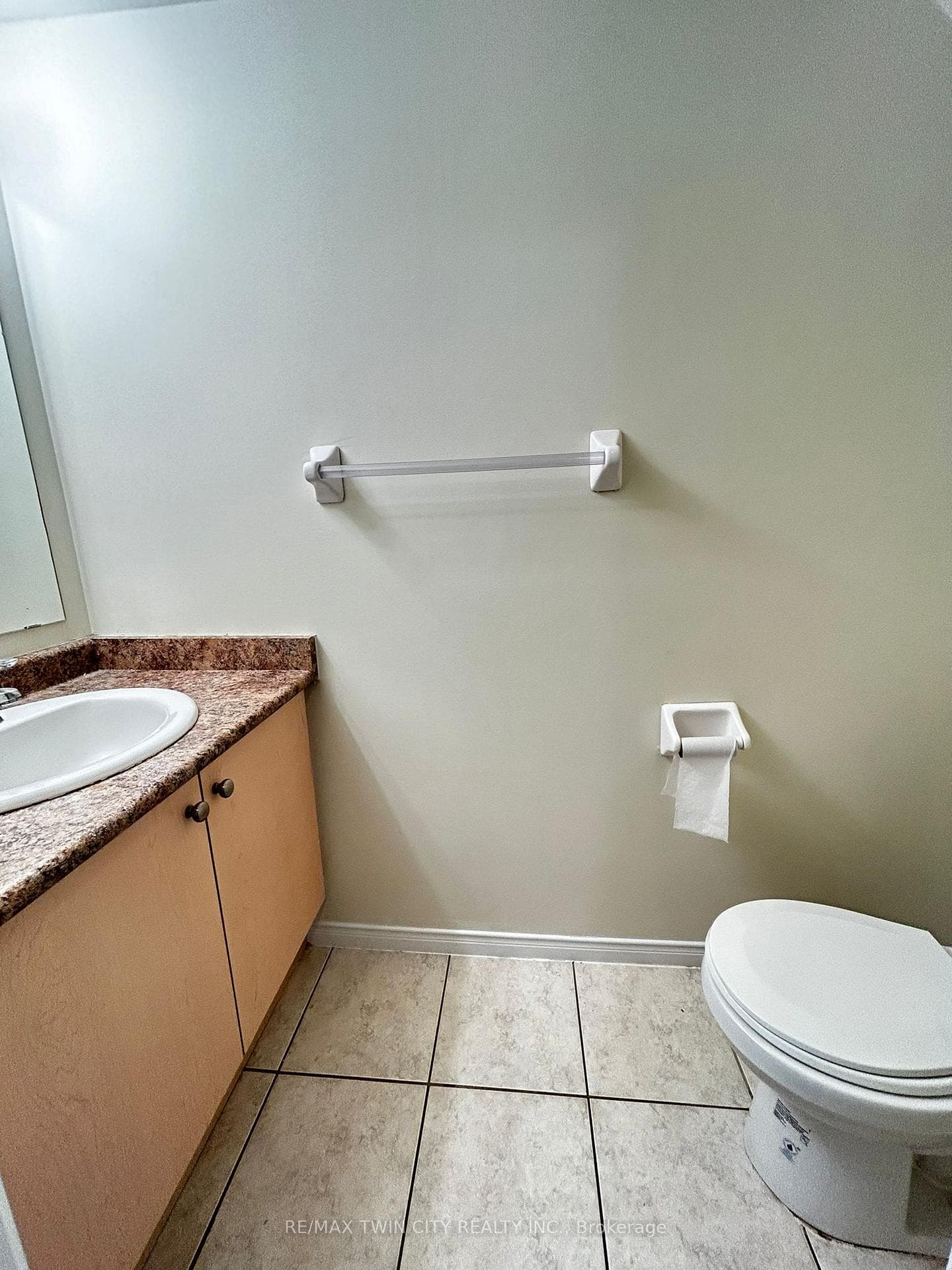 12 Holborn Drive Unit D30 photo 14