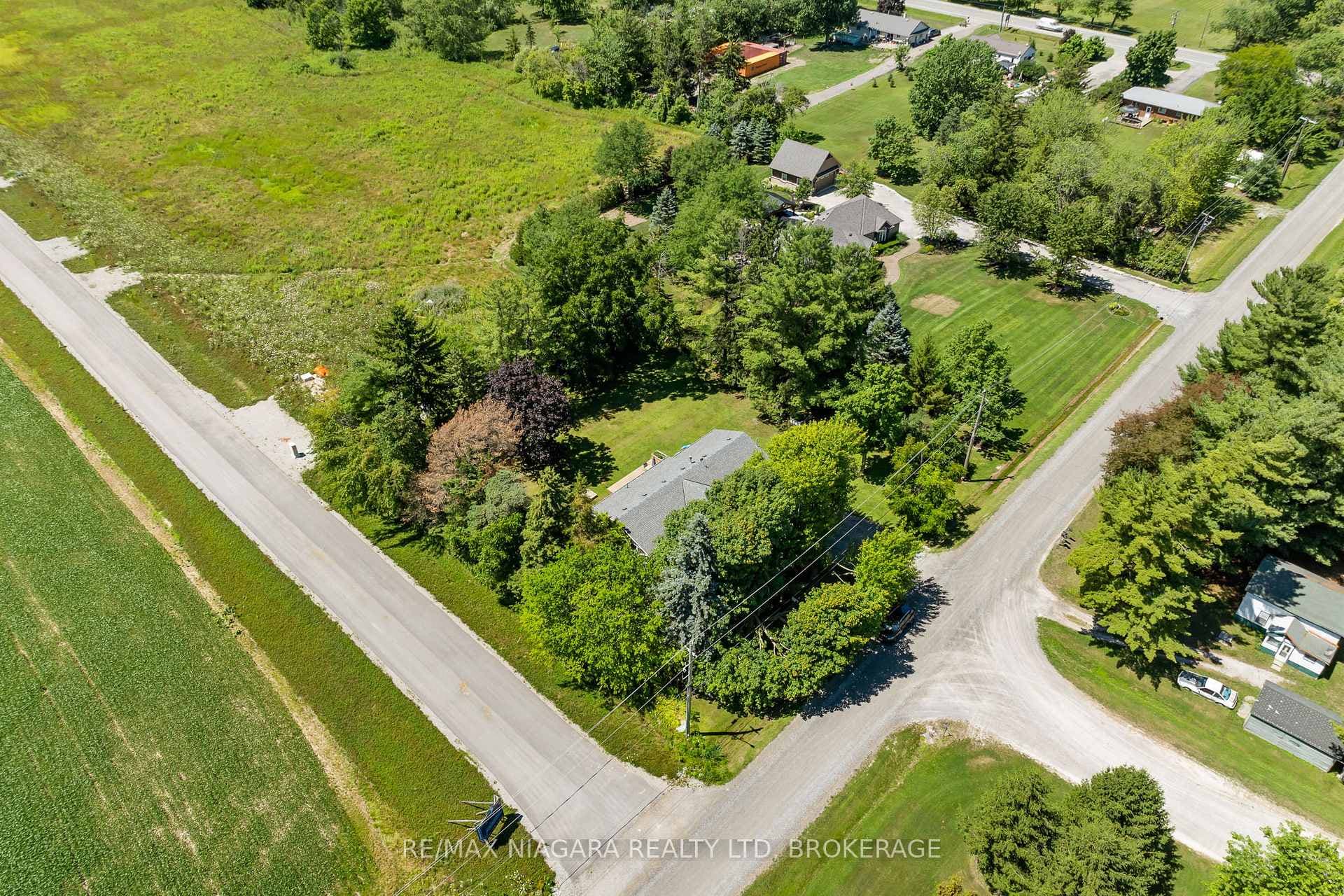 43092 Wills Road photo 32