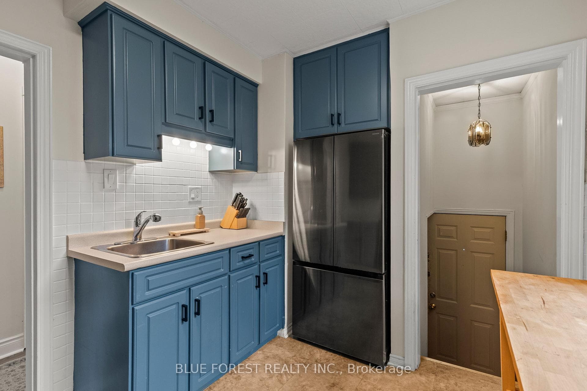 31 Eastman Avenue photo 13