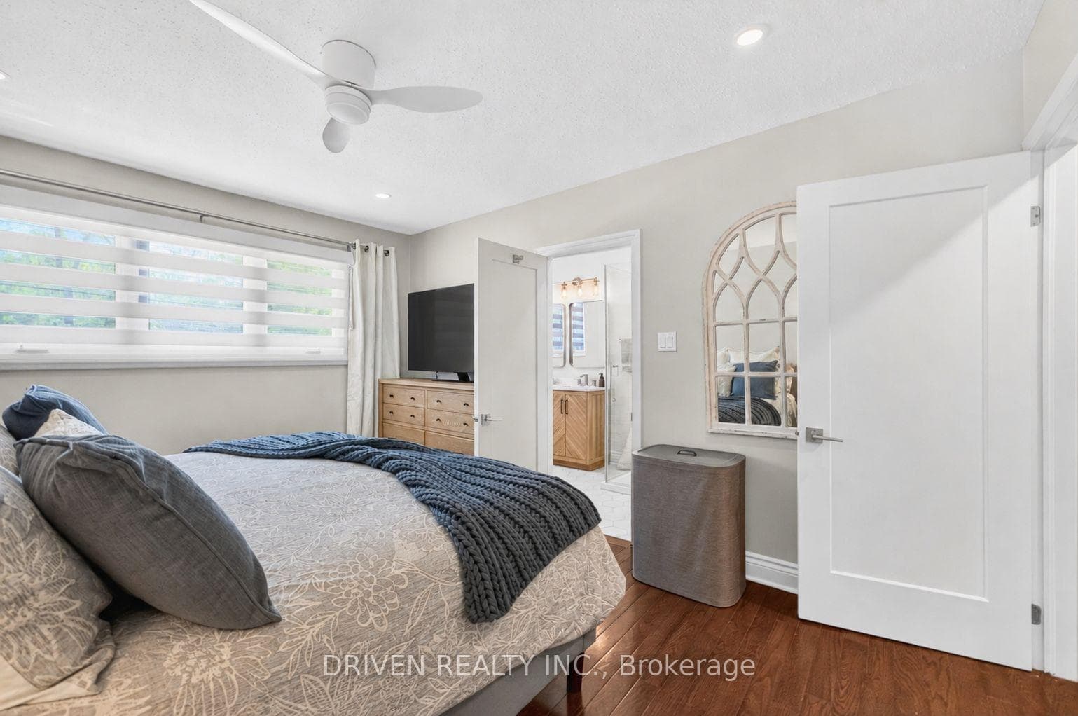 Wake up to comfort and privacy