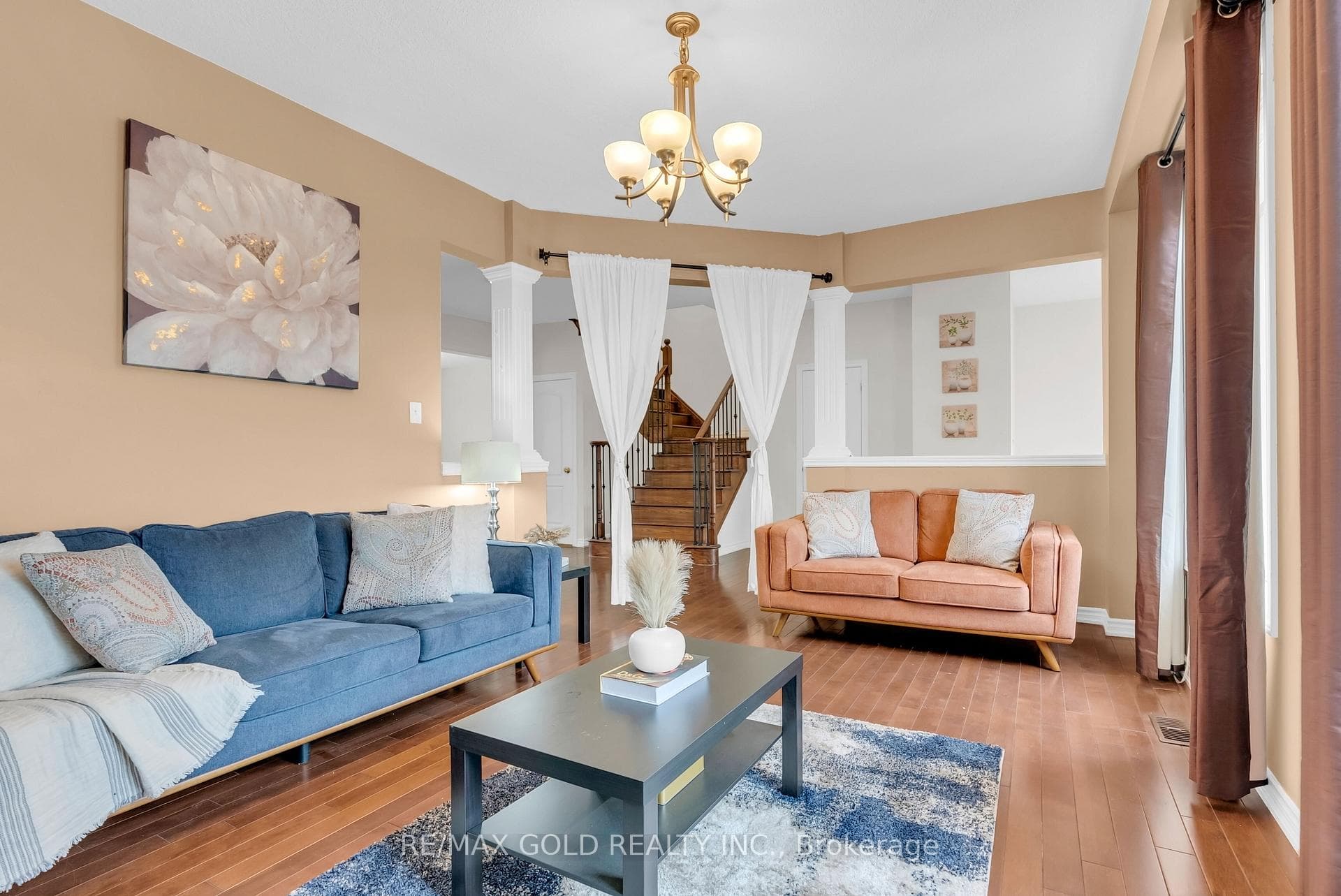 569 Miller Way photo 8