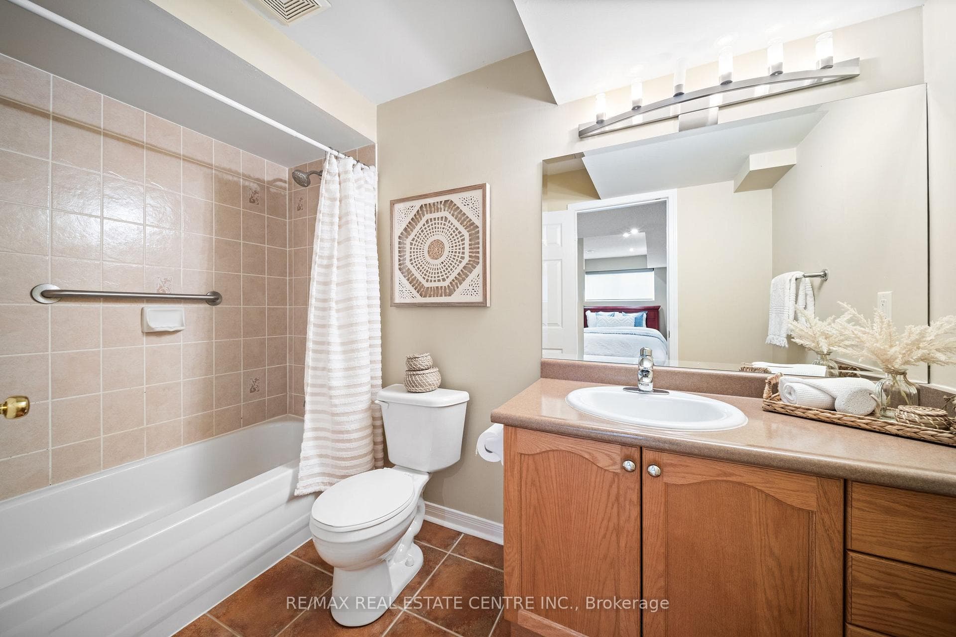 2243 Turnberry Road Unit 54 photo 40