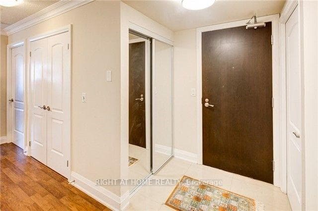 30 North Park Road Unit 1107 photo 3