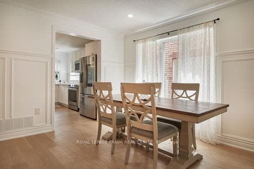 21 Crompton Drive photo 33