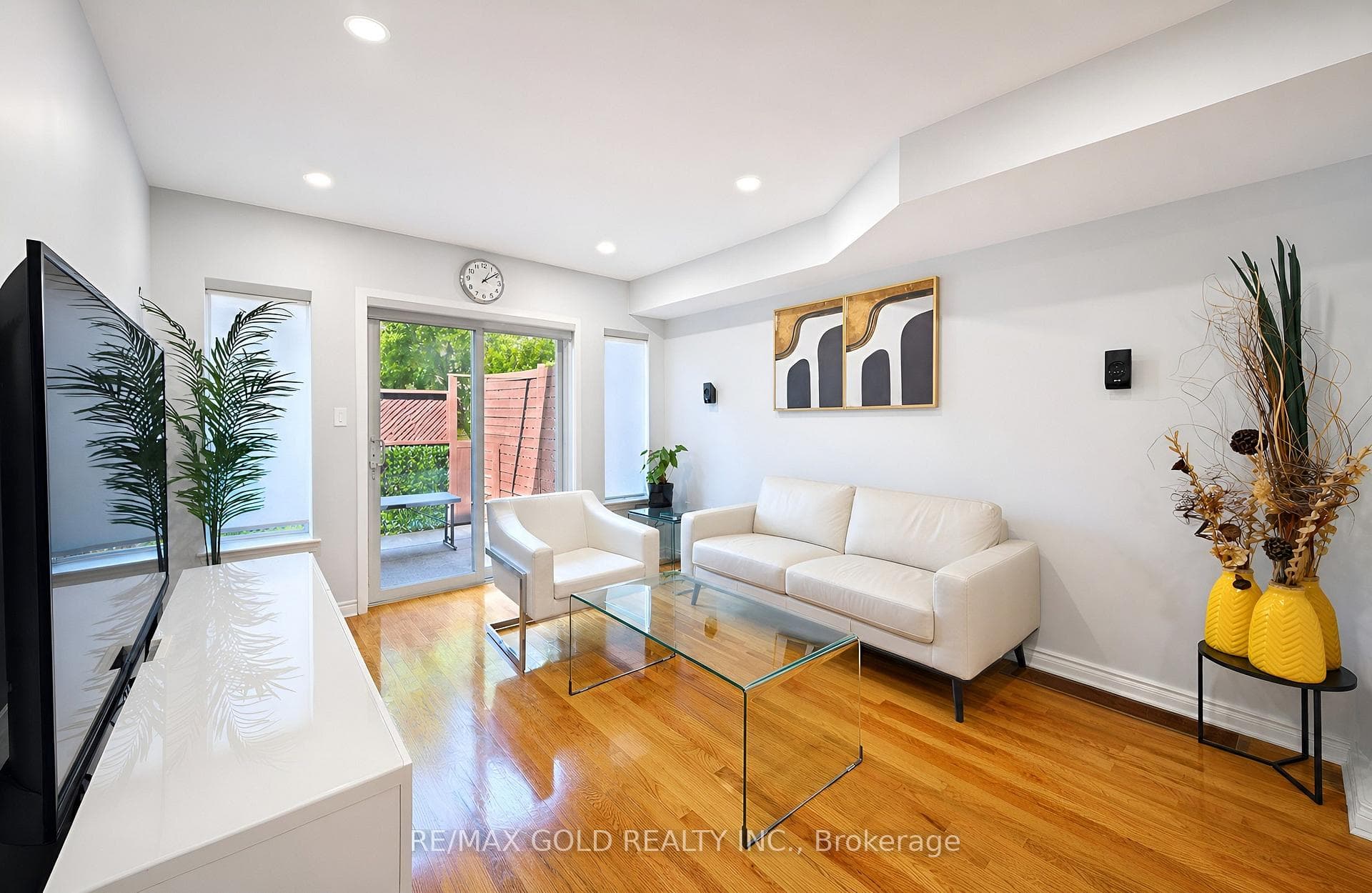 80 Strathaven Drive Unit 53 photo 13