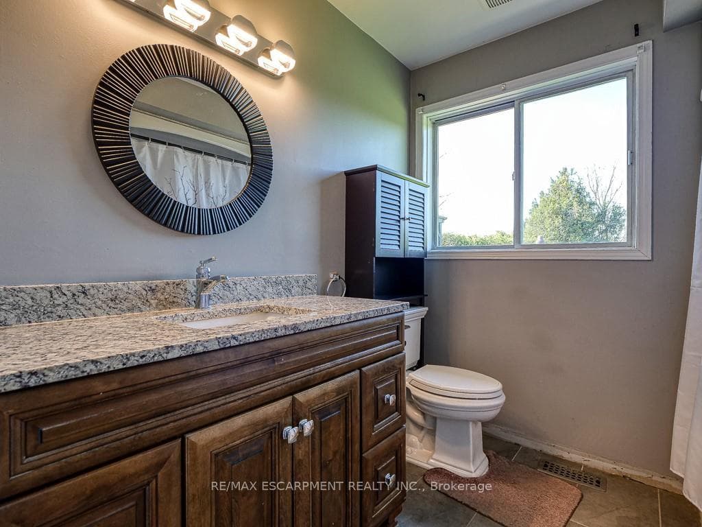 4 Rosemarie Boulevard photo 18