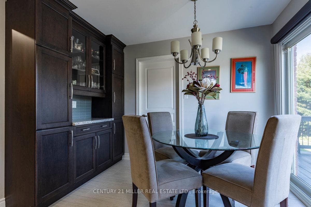 1440 Ivy Court photo 22