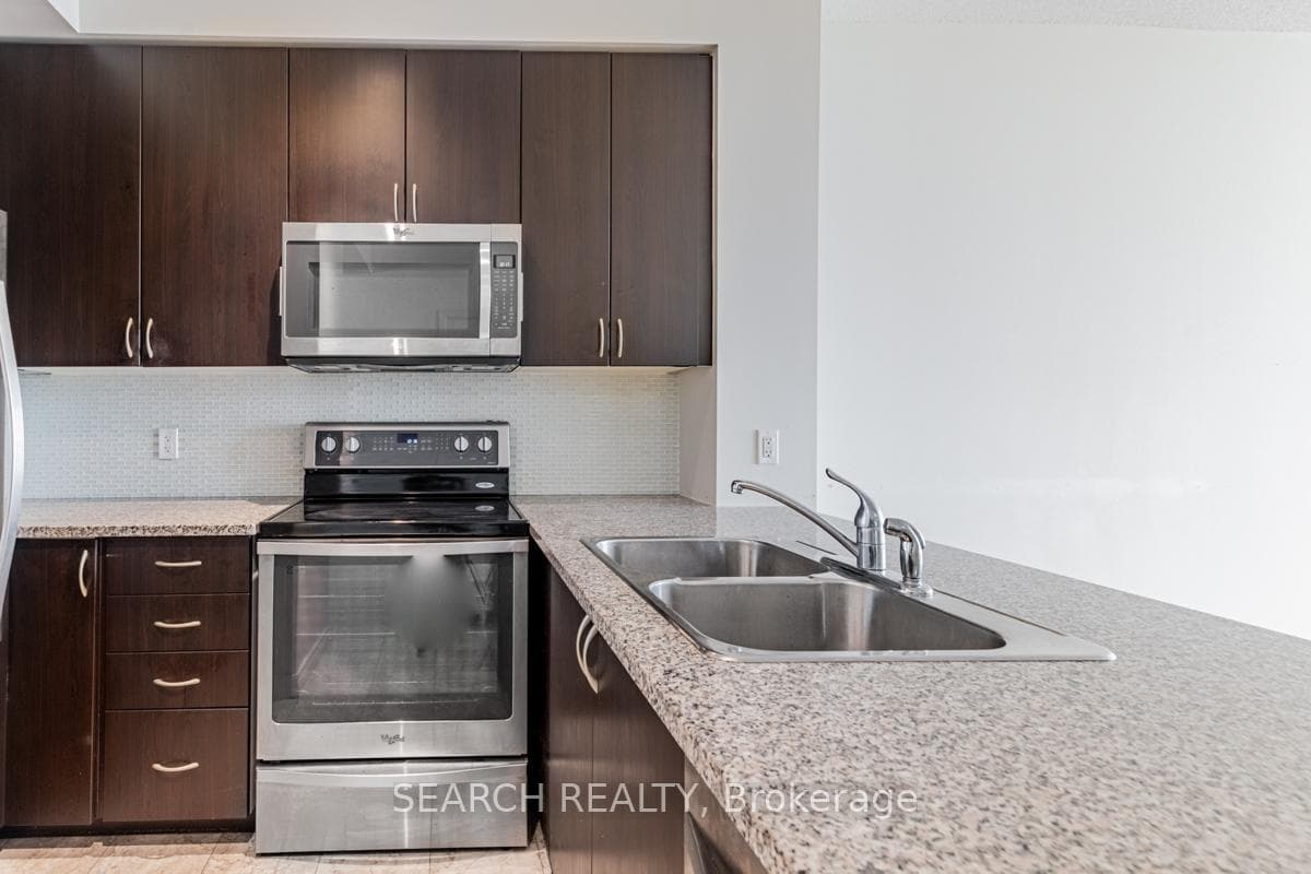 339 Rathburn Road Unit 1509 photo 13