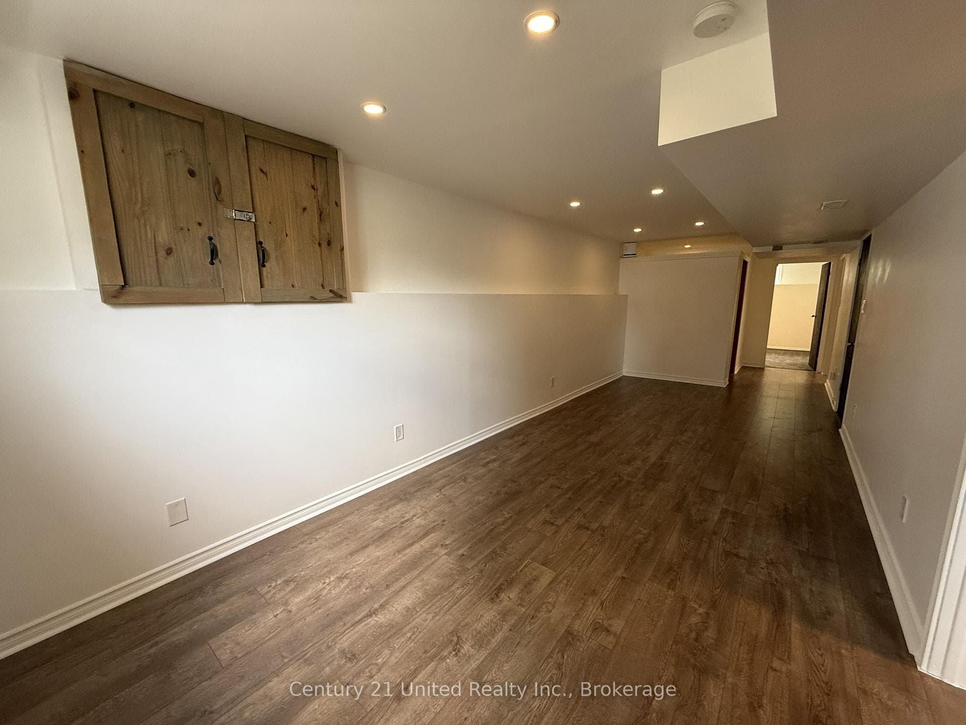 1255 Huntington Circle photo 22