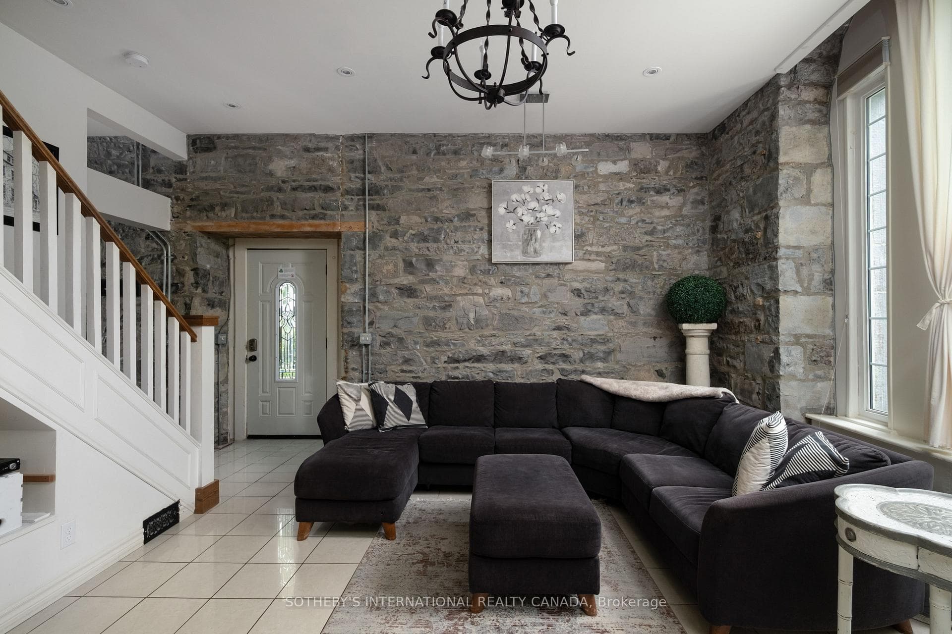 Chapel Suite