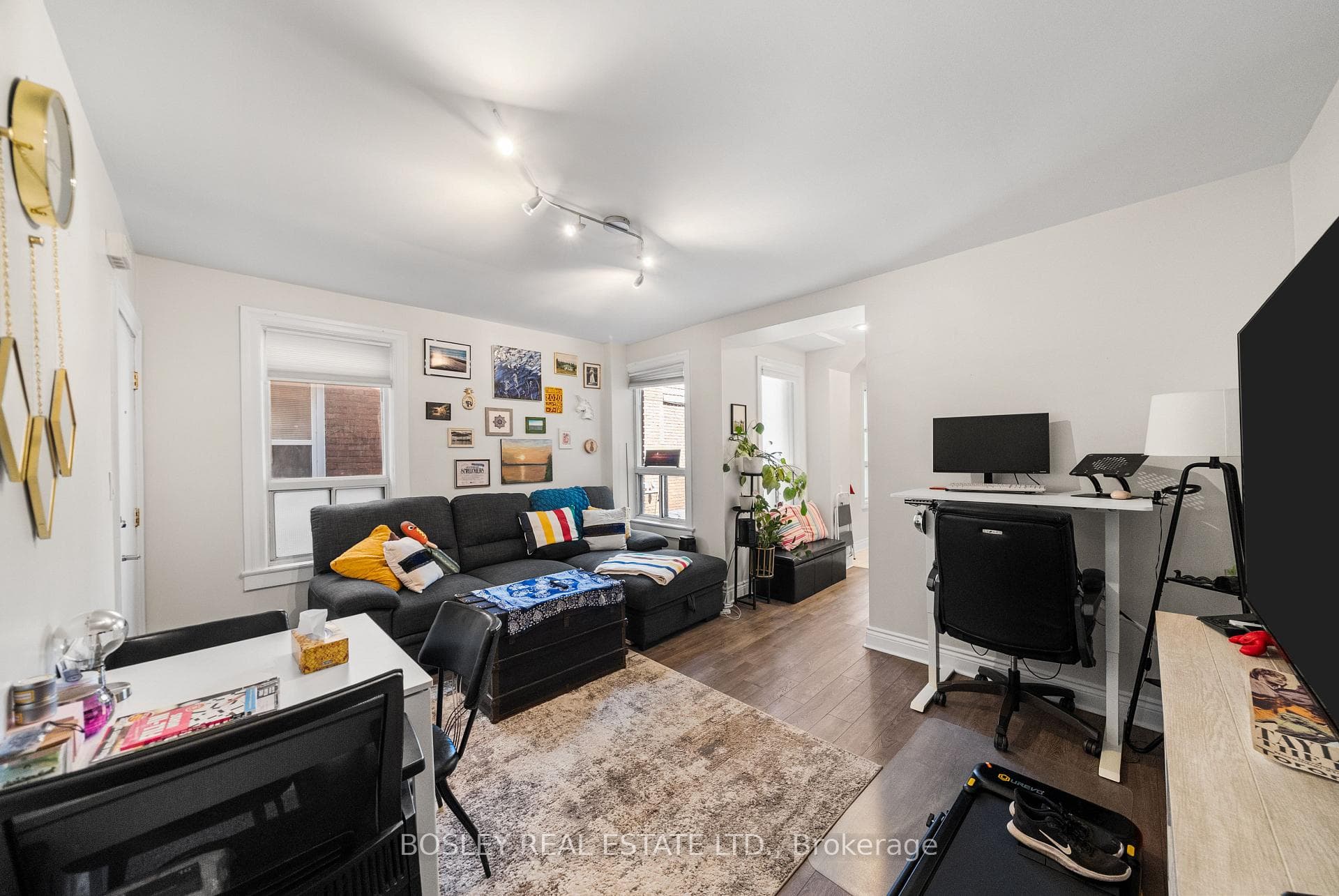 229 Woodbine Avenue Unit Main photo 3
